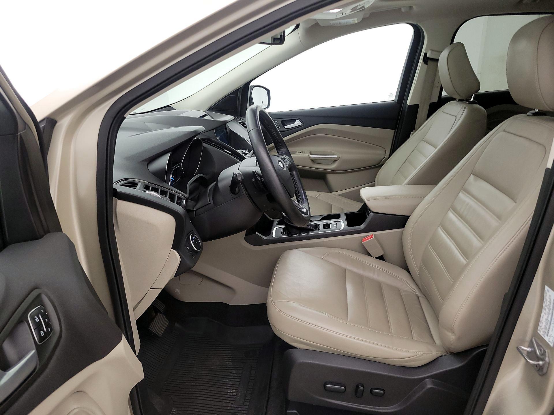 Thumbnail: 2018 Ford Escape - 11