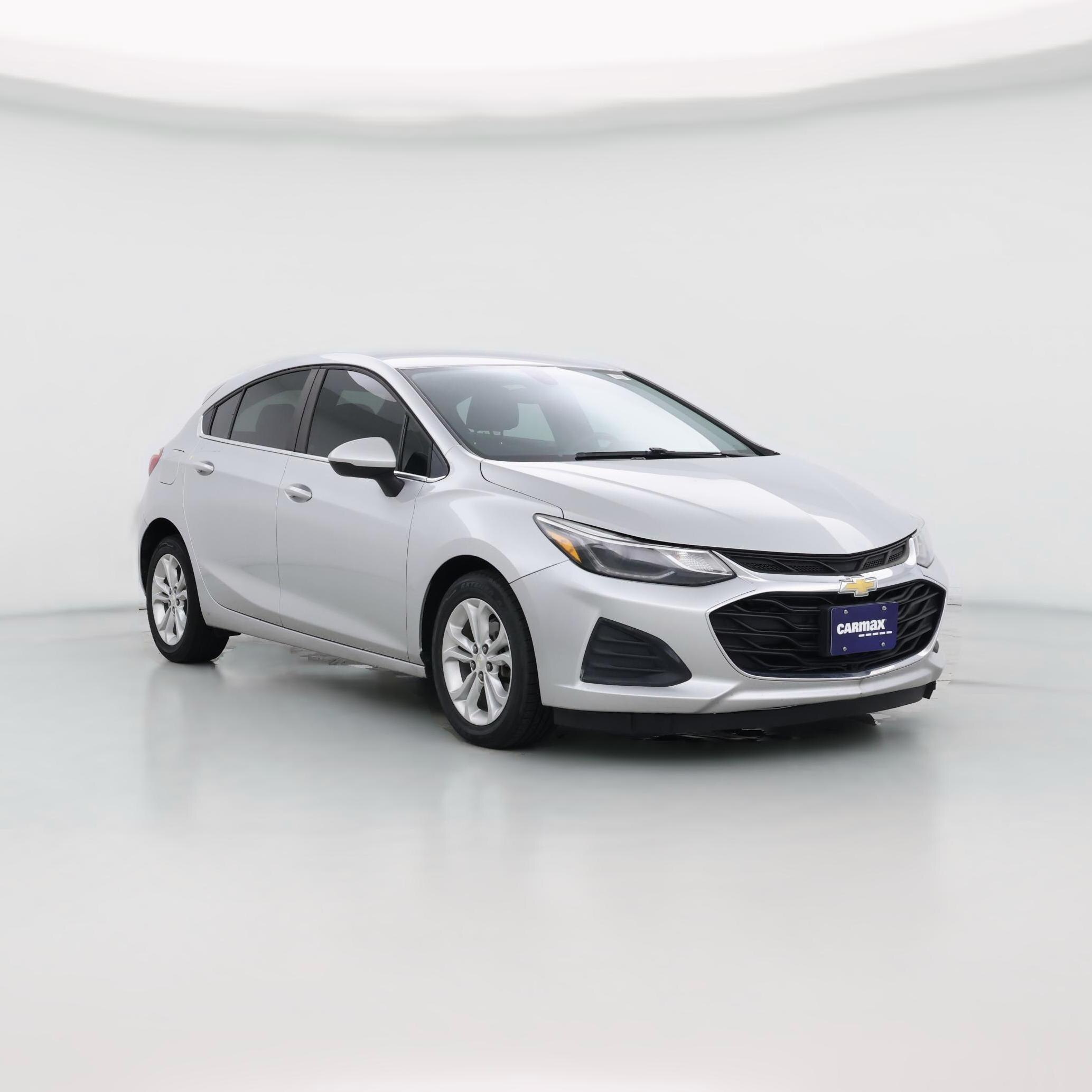 Thumbnail: 2019 Chevrolet Cruze - 1