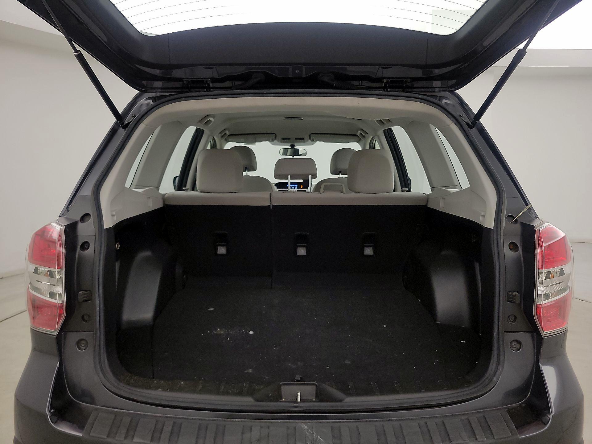 Thumbnail: 2015 Subaru Forester - 20