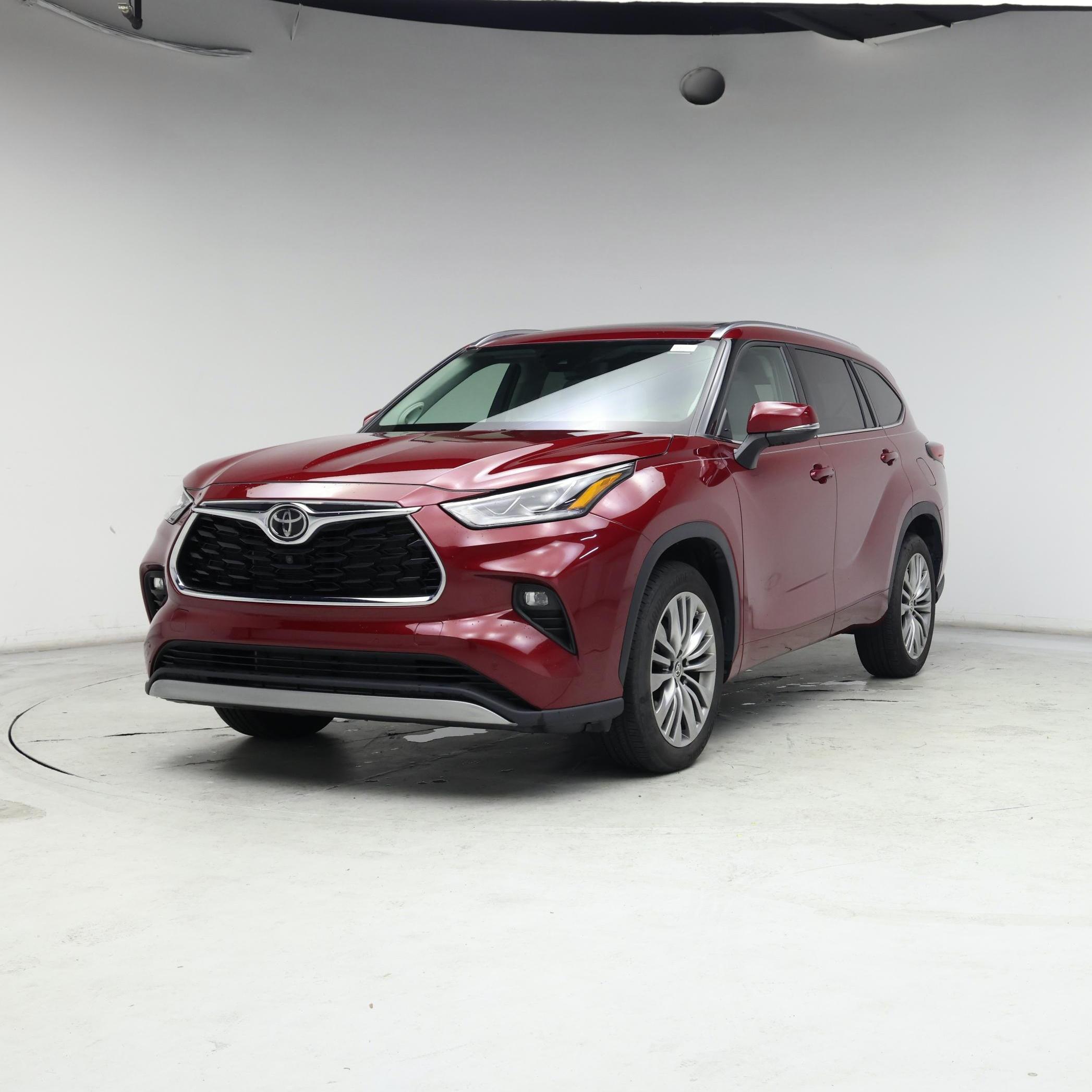Thumbnail: 2021 Toyota Highlander - 4