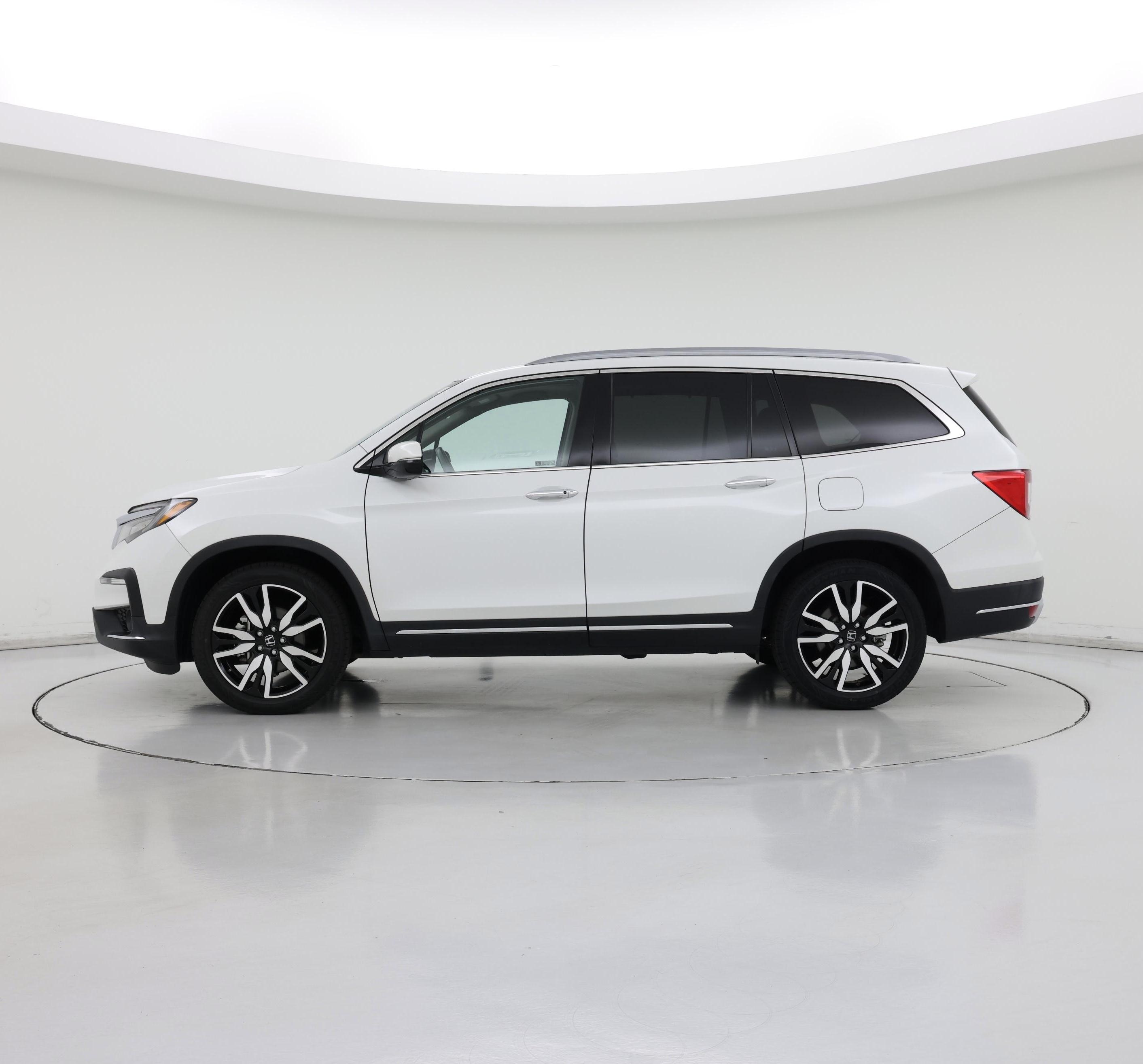 Thumbnail: 2021 Honda Pilot - 3