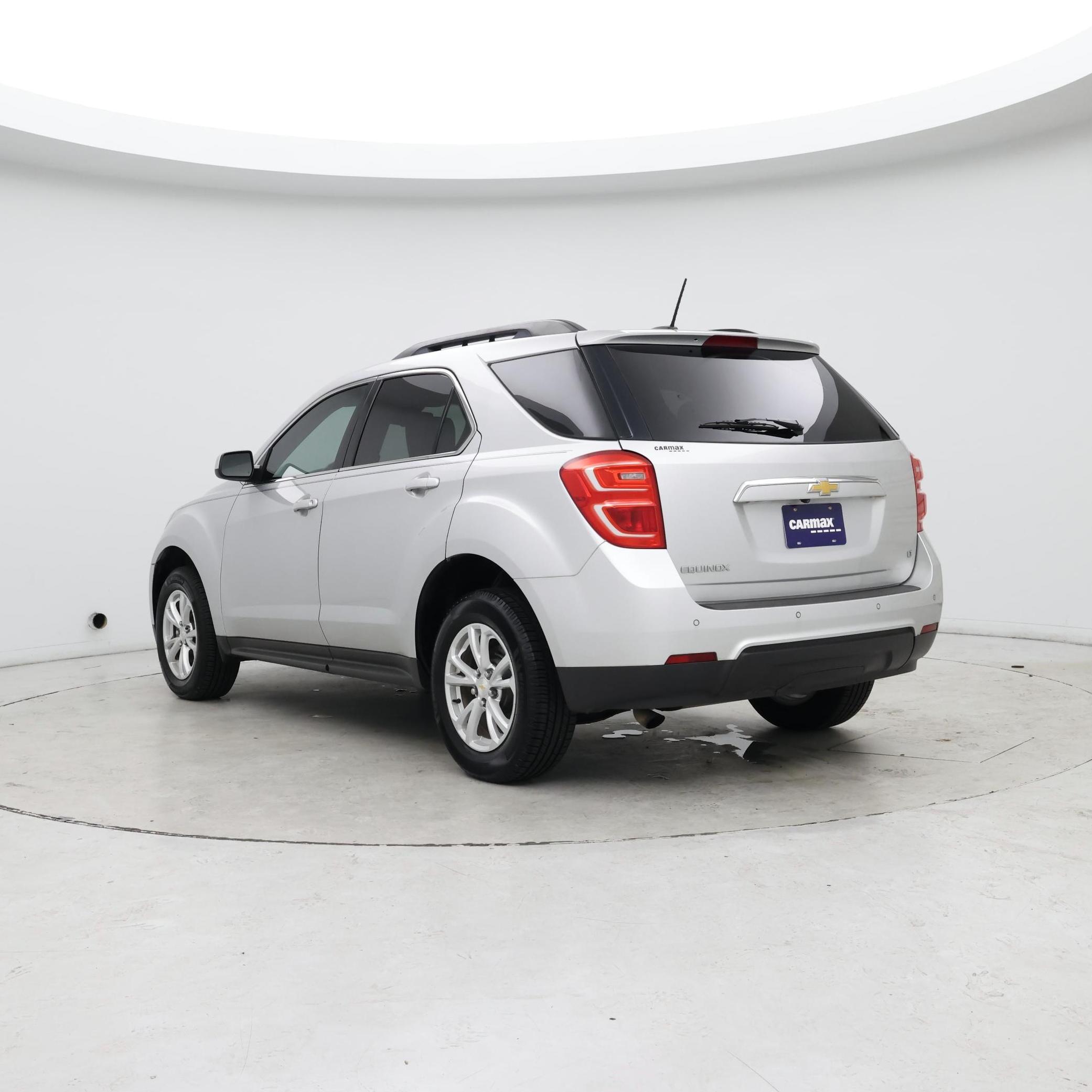 Thumbnail: 2017 Chevrolet Equinox - 2