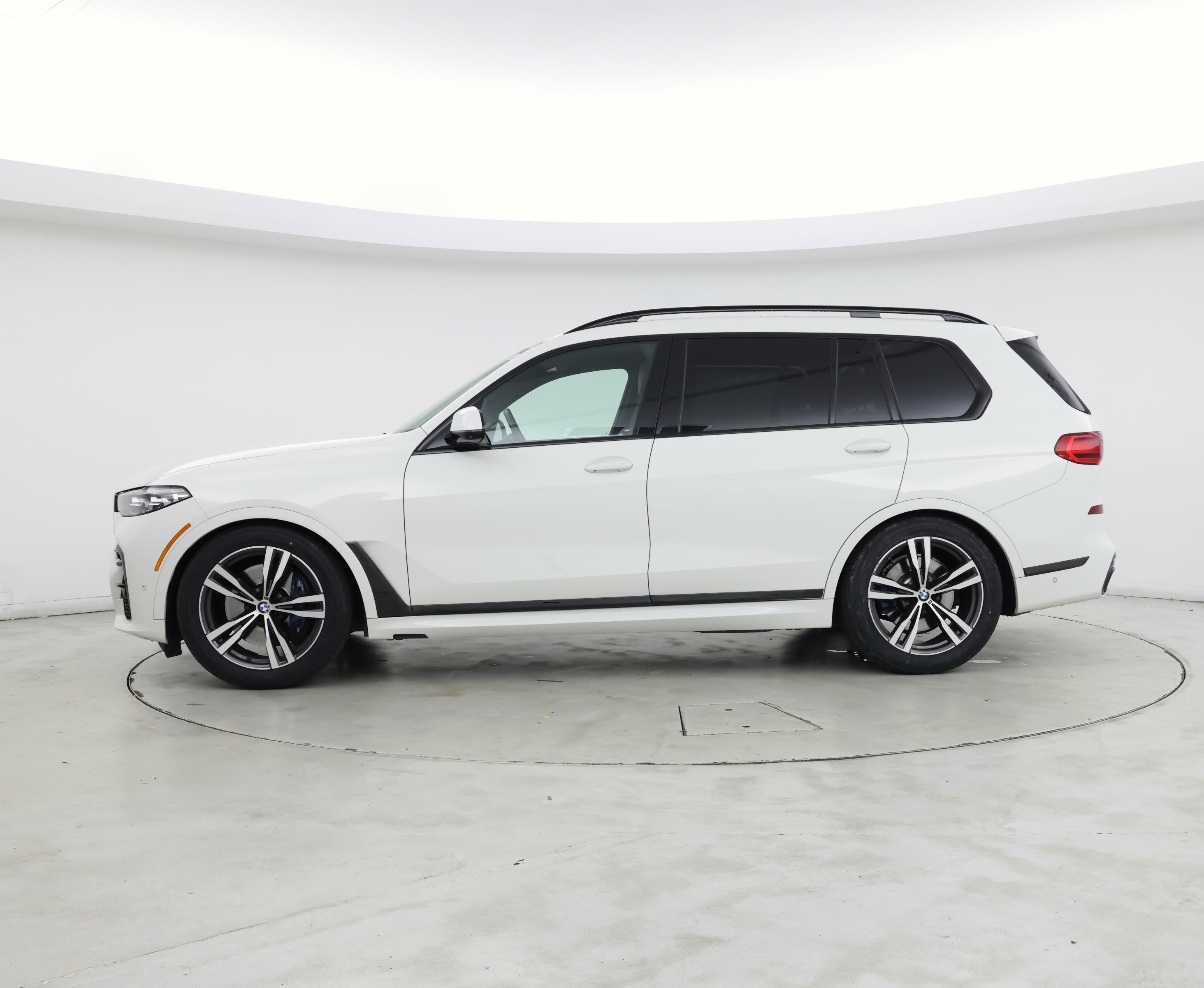 Thumbnail: 2021 BMW X7 - 3