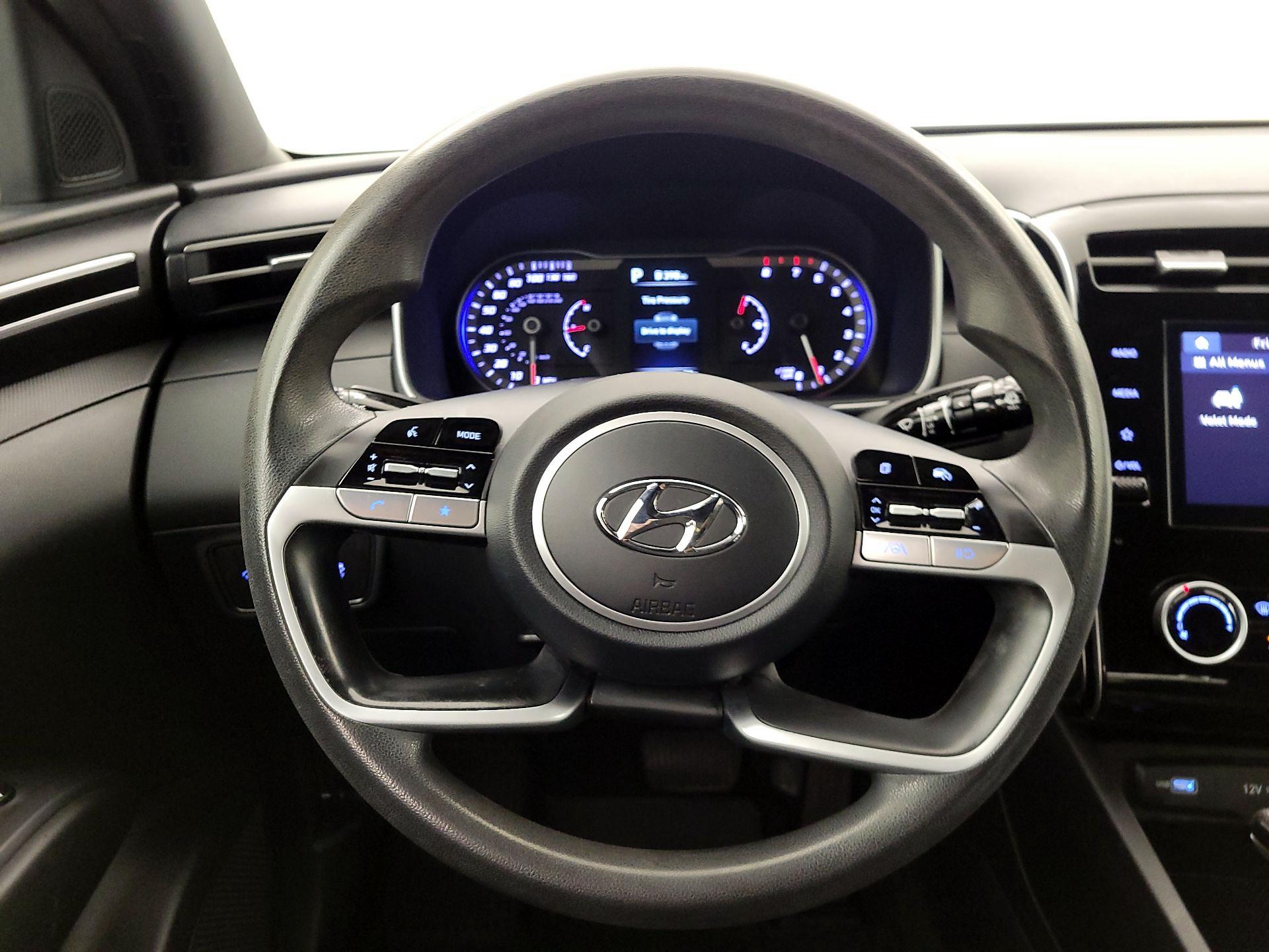 Thumbnail: 2023 Hyundai Santa Cruz - 10