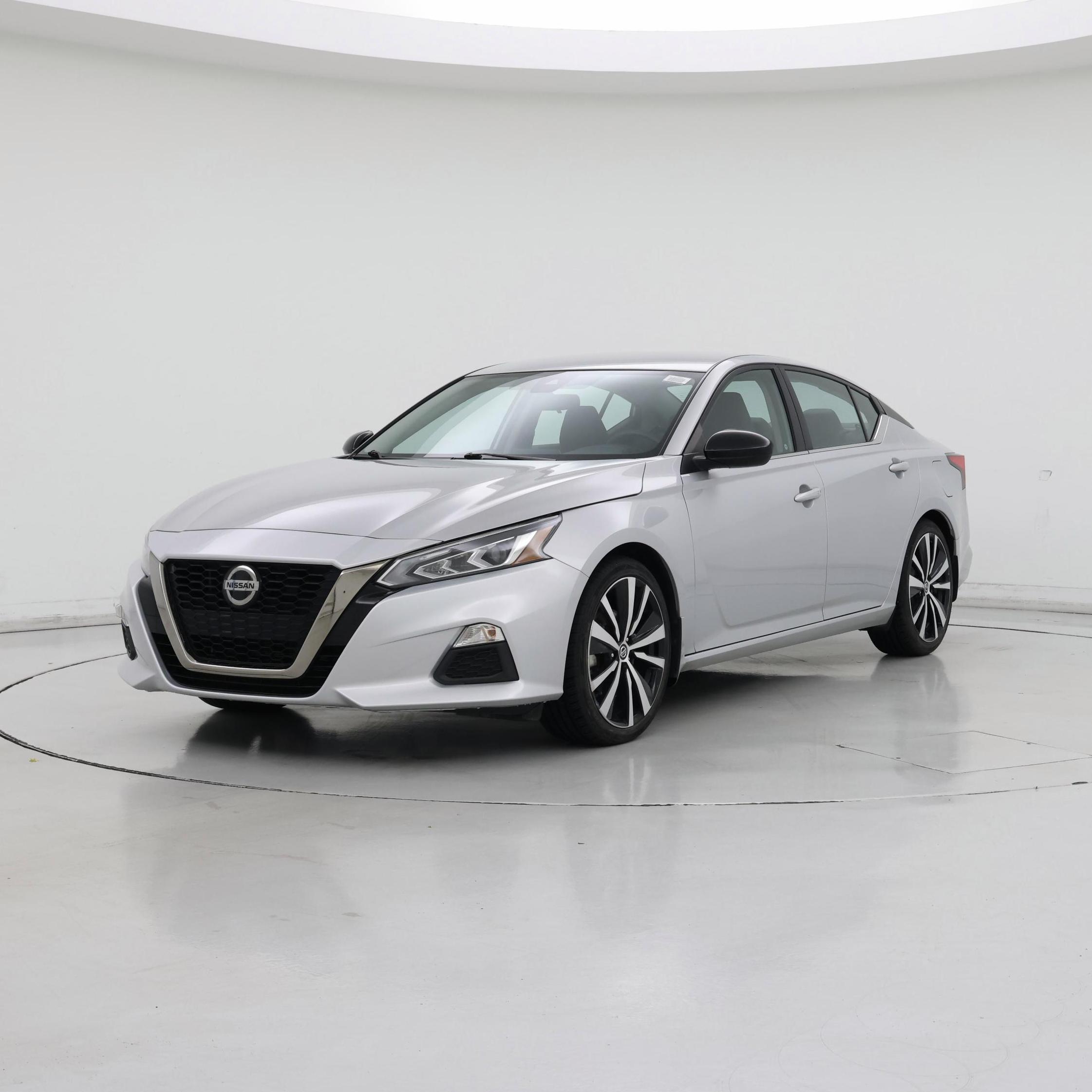 Thumbnail: 2022 Nissan Altima - 4