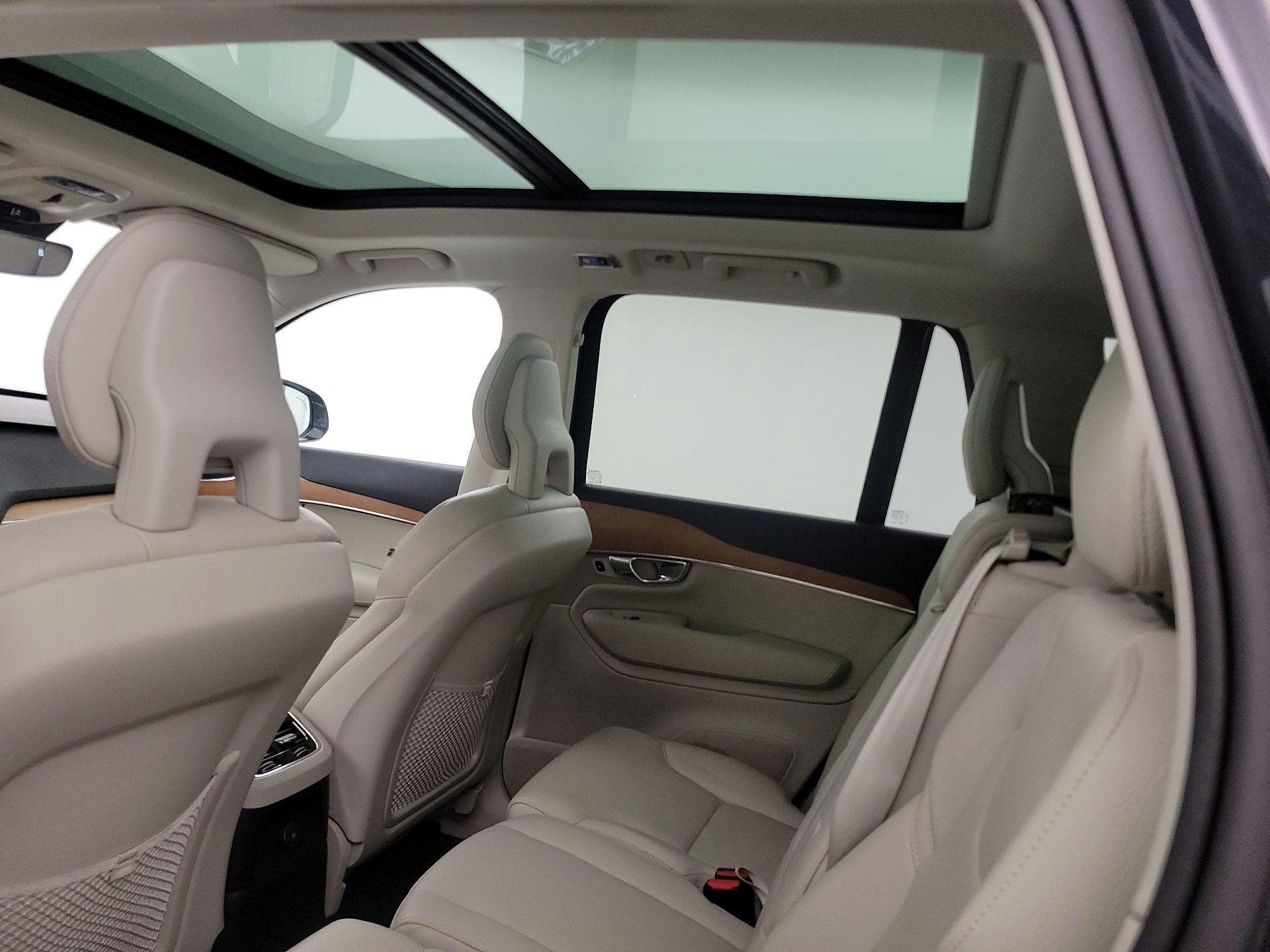 Thumbnail: 2021 Volvo XC90 - 20