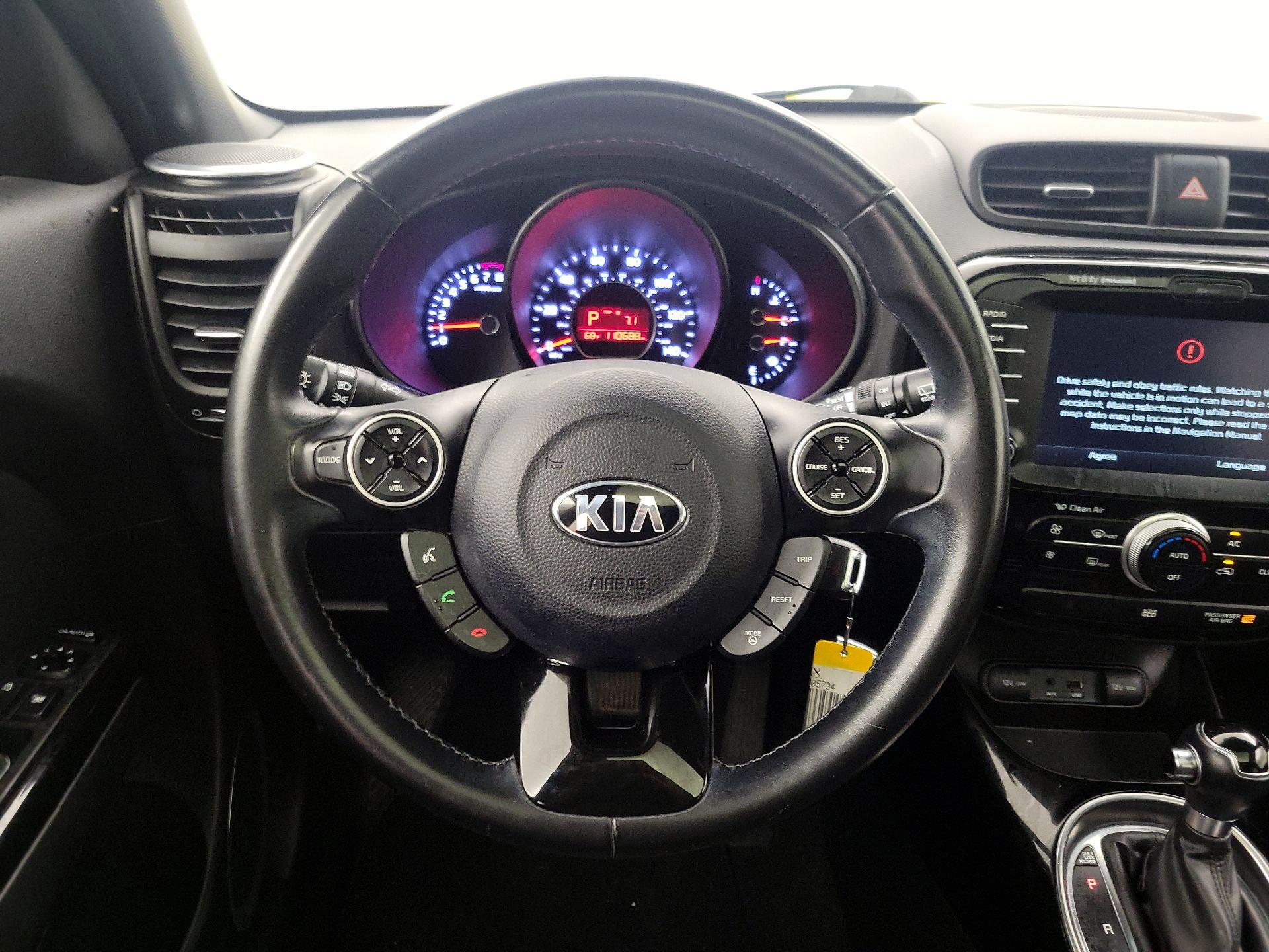 Thumbnail: 2014 Kia Soul - 10