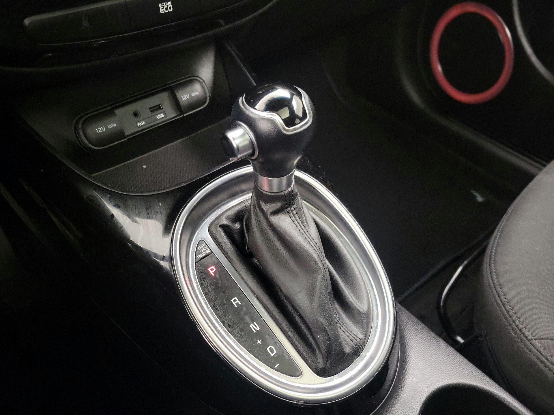 Thumbnail: 2014 Kia Soul - 17