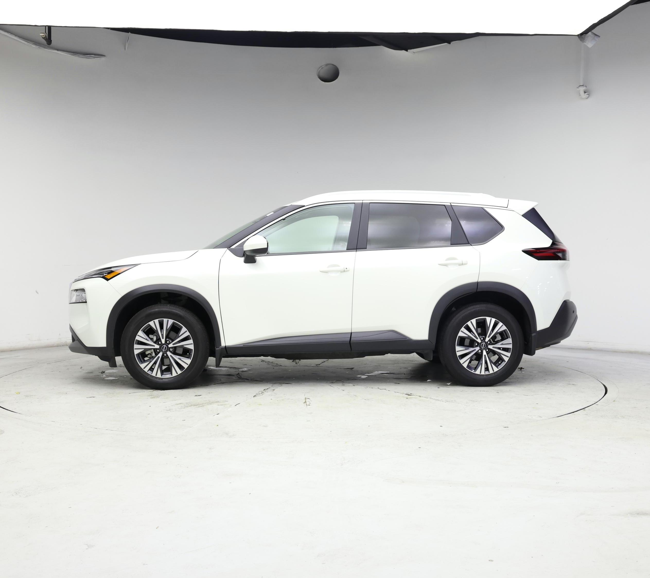 Thumbnail: 2023 Nissan Rogue - 3