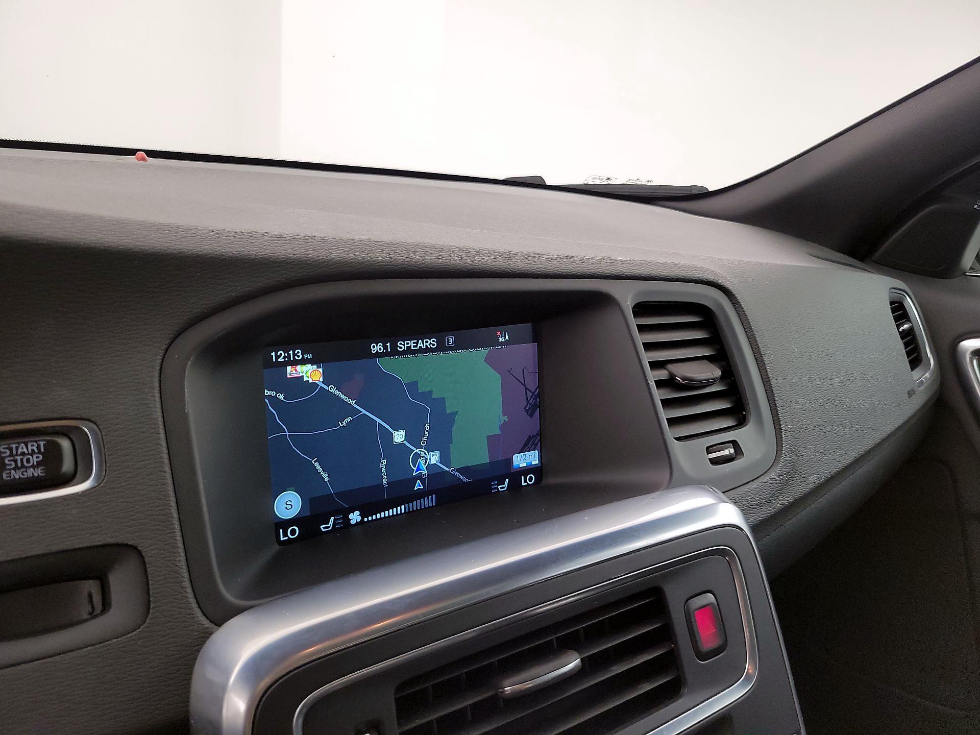 Thumbnail: 2015 Volvo S60 - 14