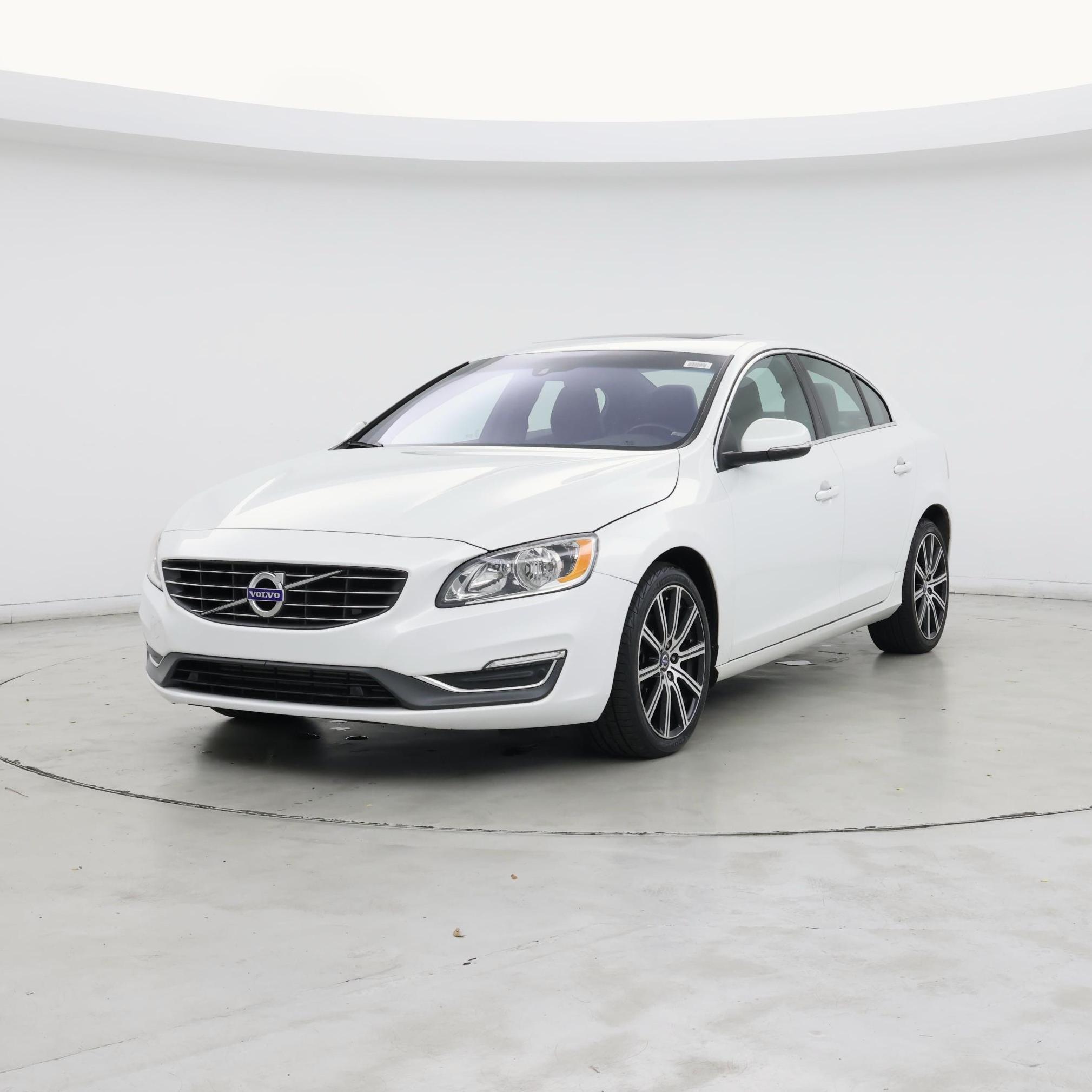Thumbnail: 2015 Volvo S60 - 4