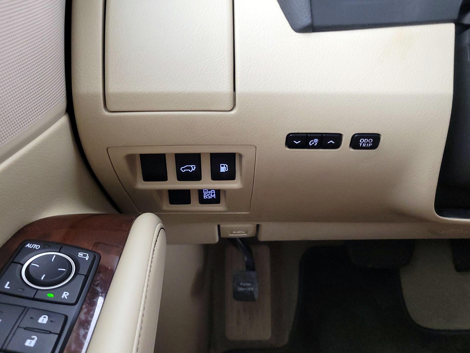 Thumbnail: 2013 Lexus RX - 13