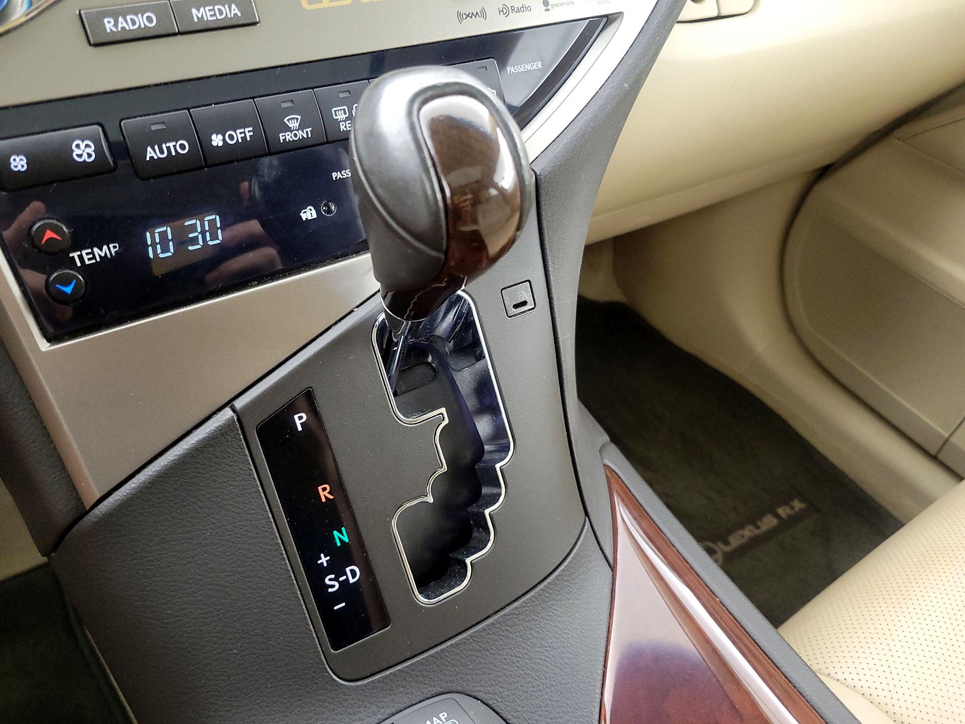 Thumbnail: 2013 Lexus RX - 18