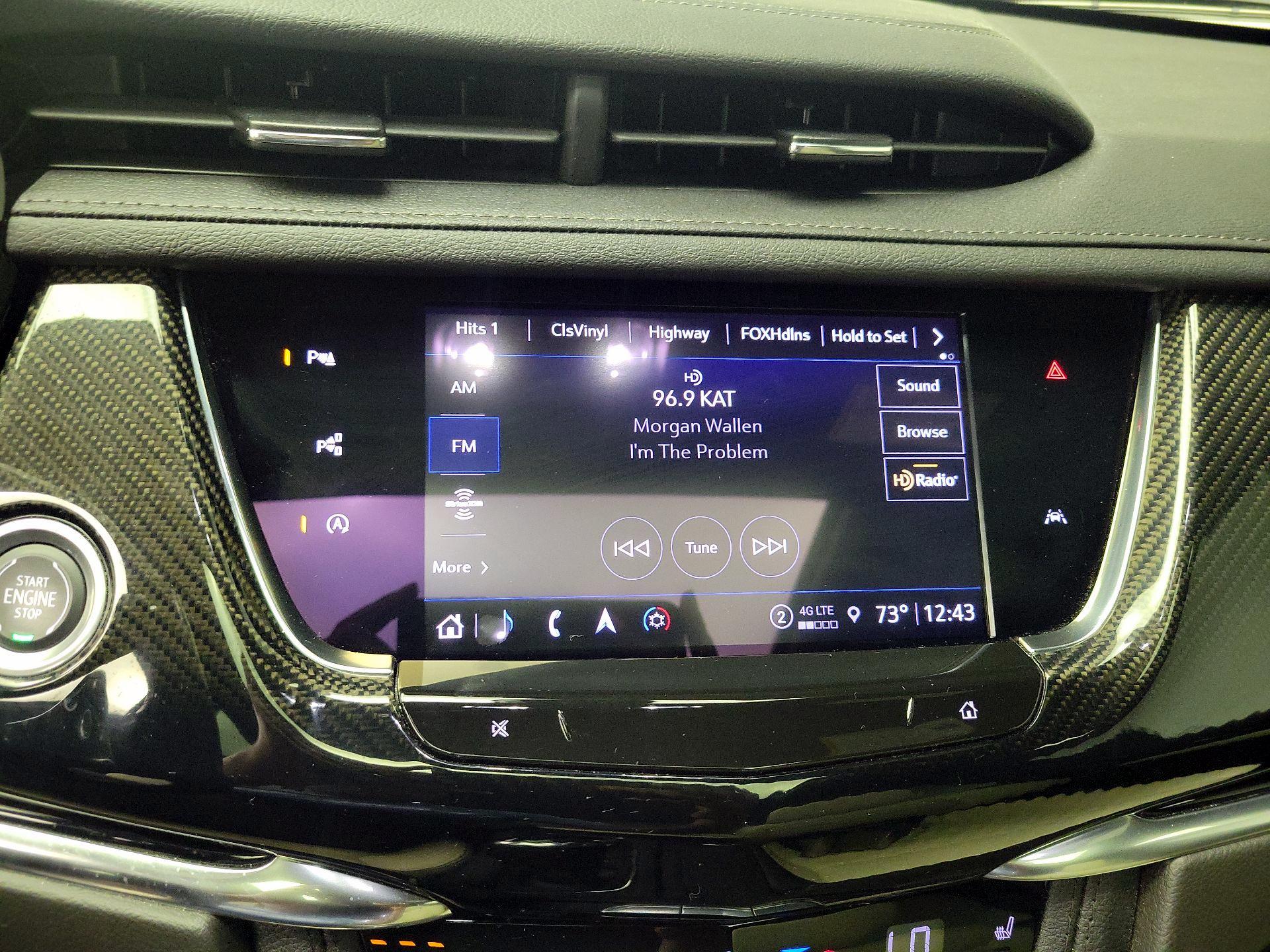 Thumbnail: 2023 Cadillac XT6 - 16