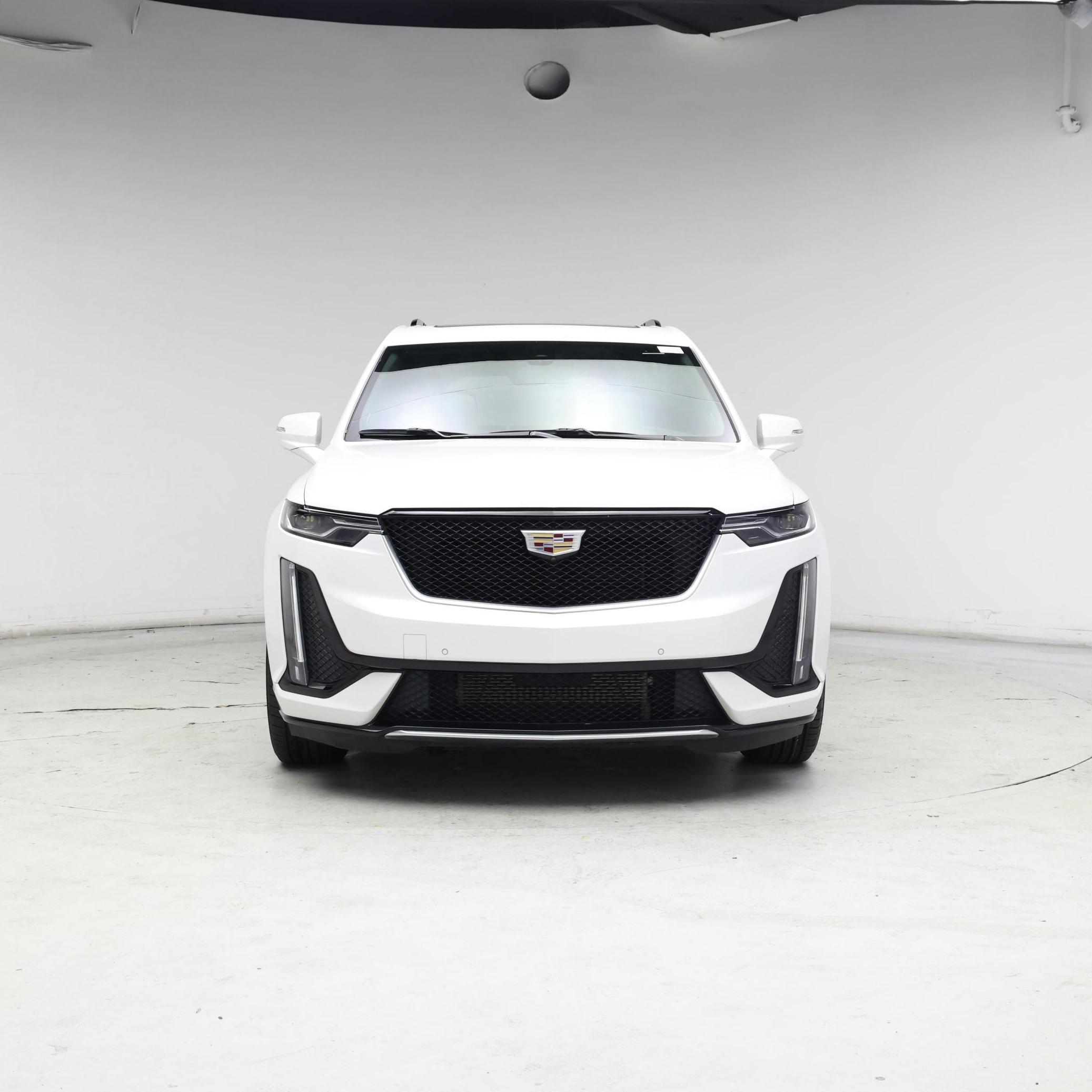 Thumbnail: 2023 Cadillac XT6 - 5