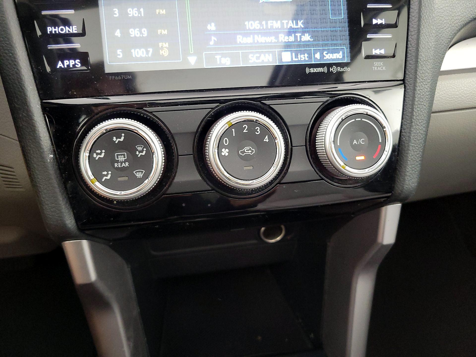 Thumbnail: 2016 Subaru Forester - 16
