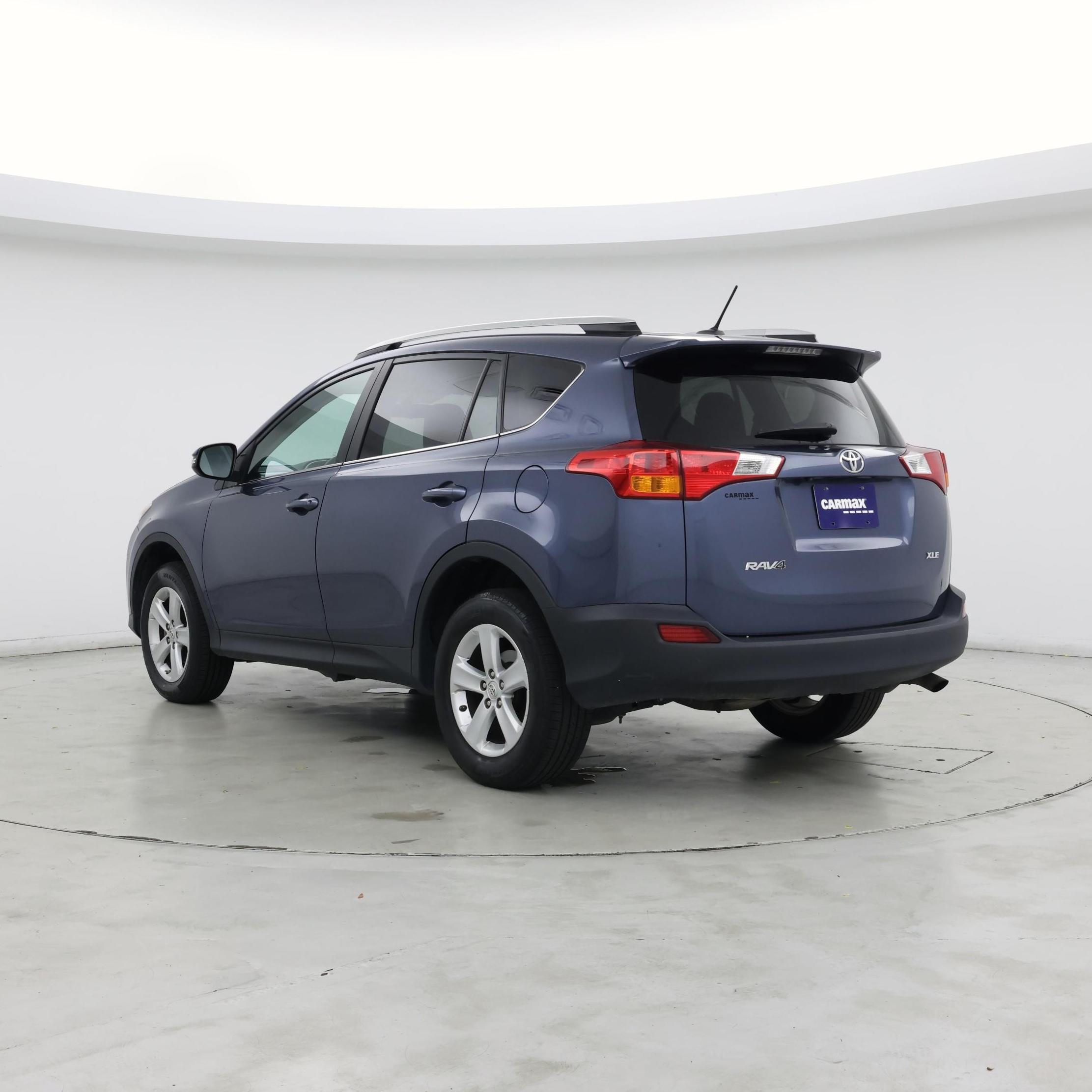 Thumbnail: 2014 Toyota RAV4 - 2