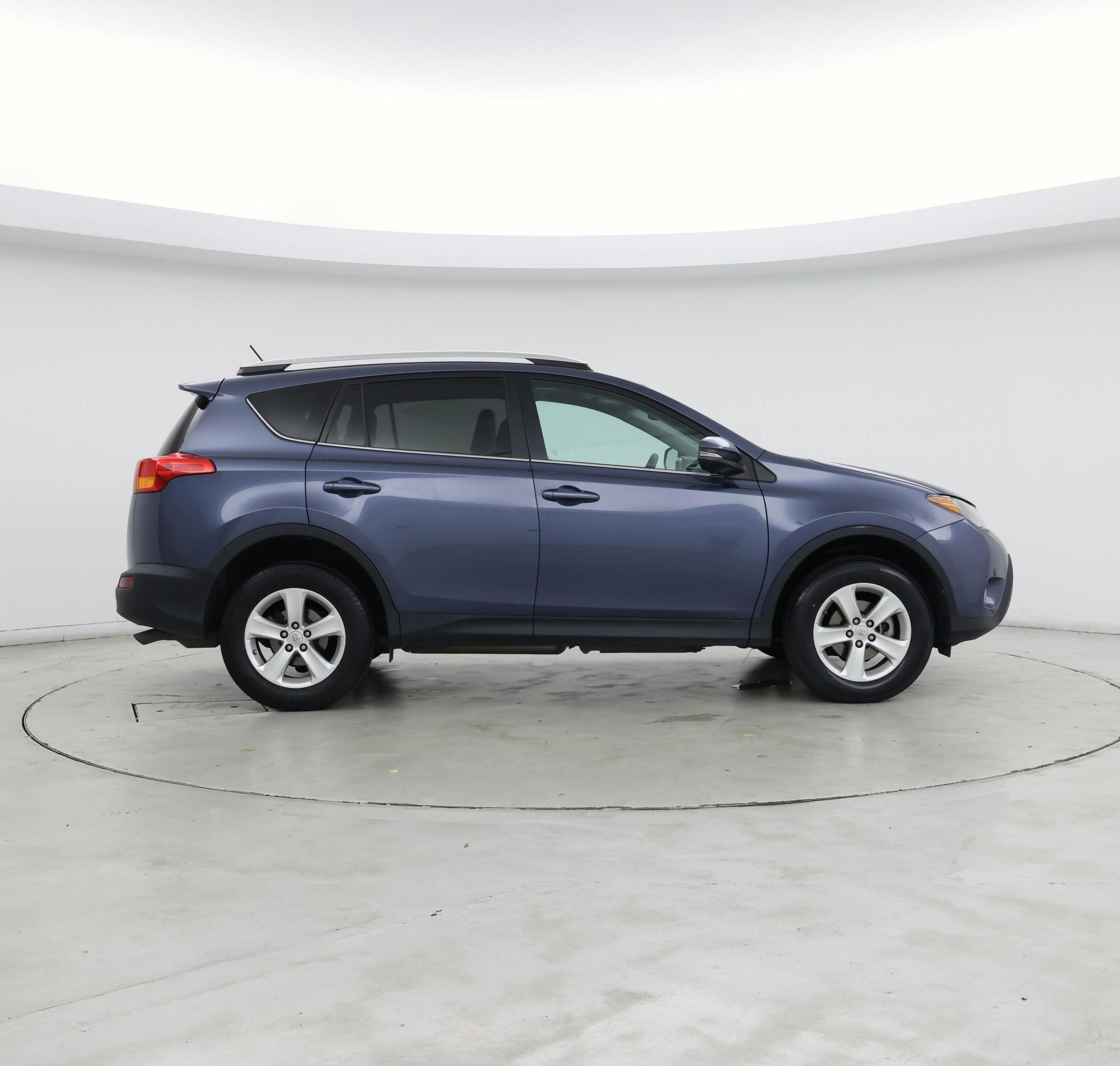 Thumbnail: 2014 Toyota RAV4 - 7