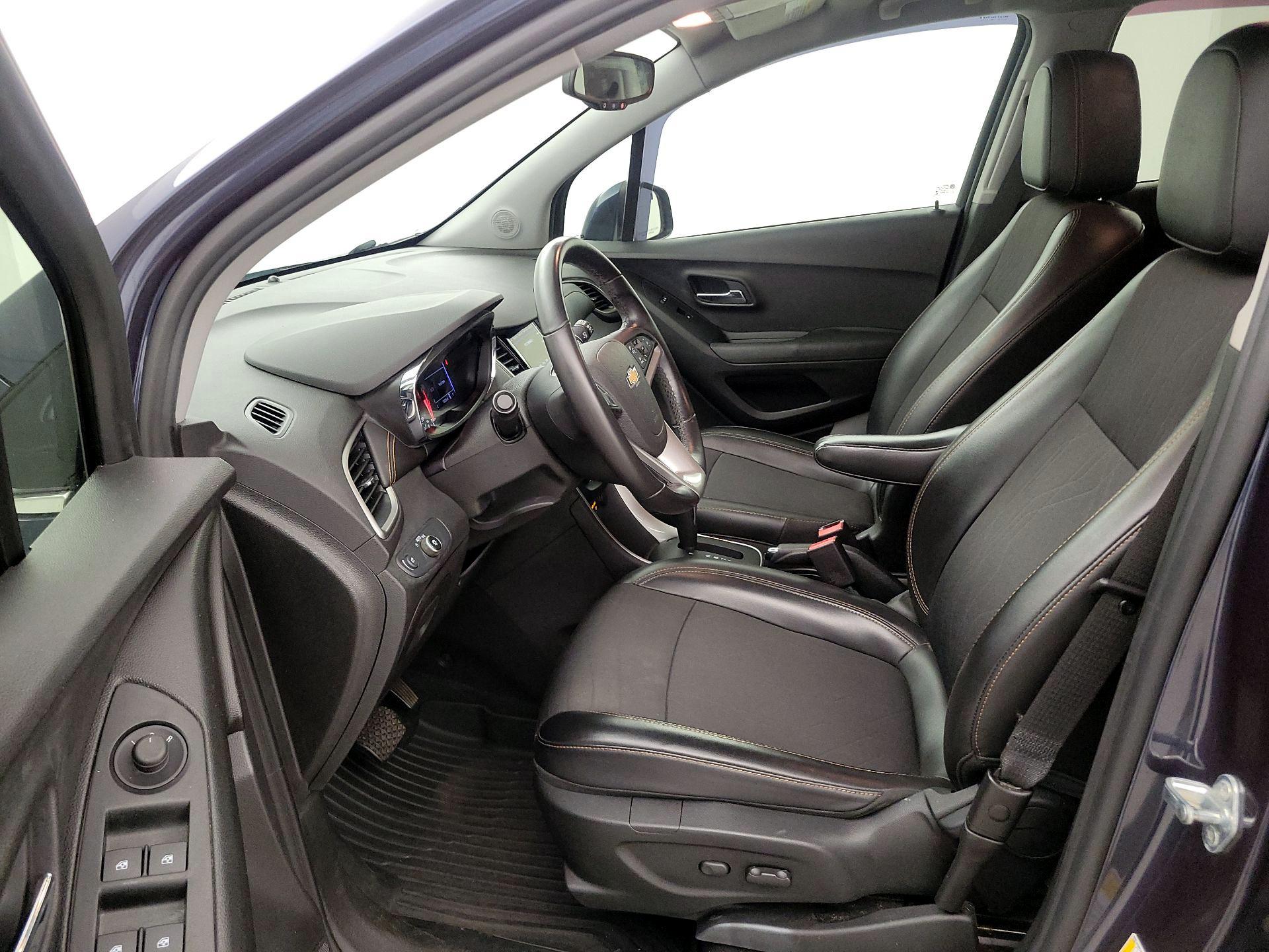 Thumbnail: 2019 Chevrolet Trax - 11