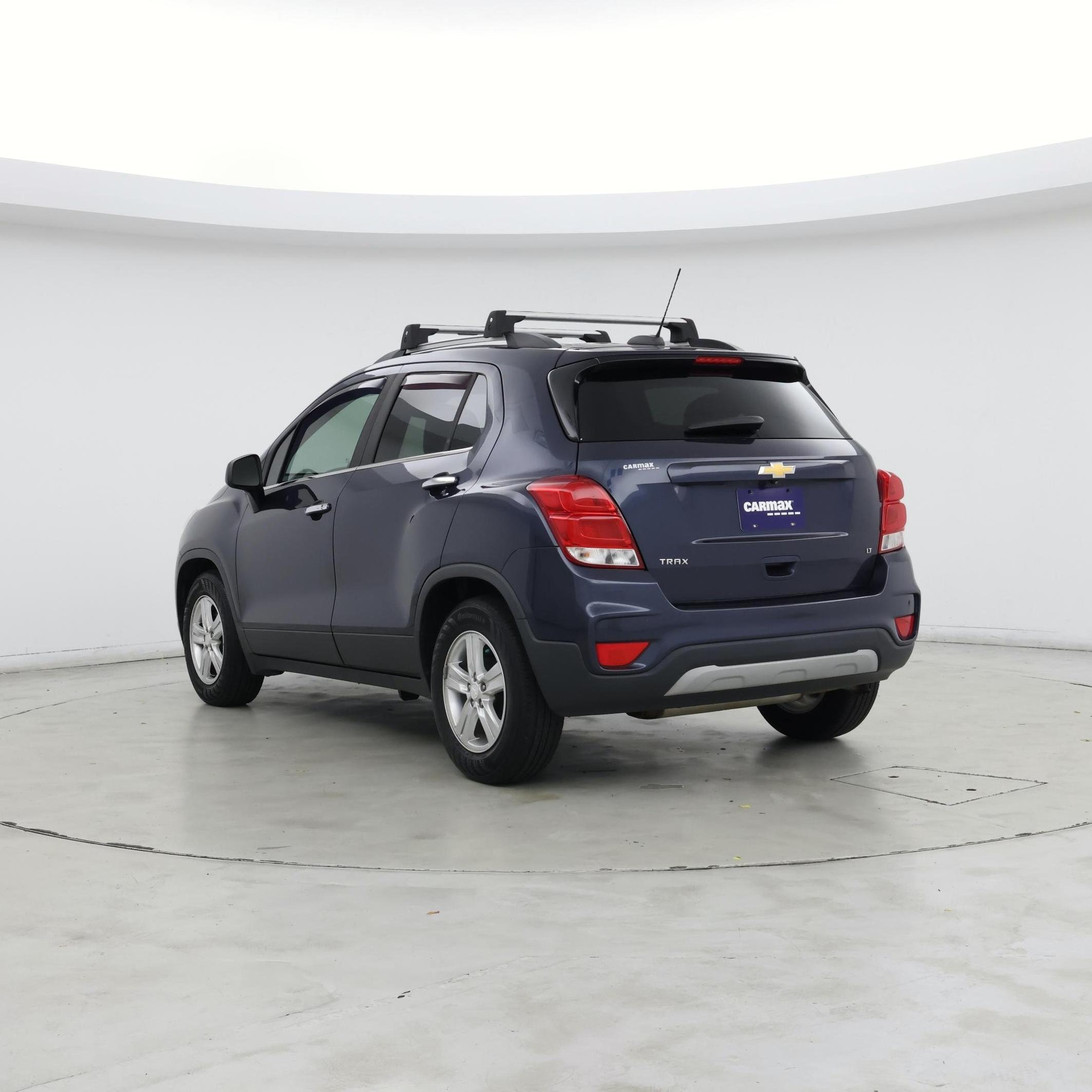 Thumbnail: 2019 Chevrolet Trax - 2