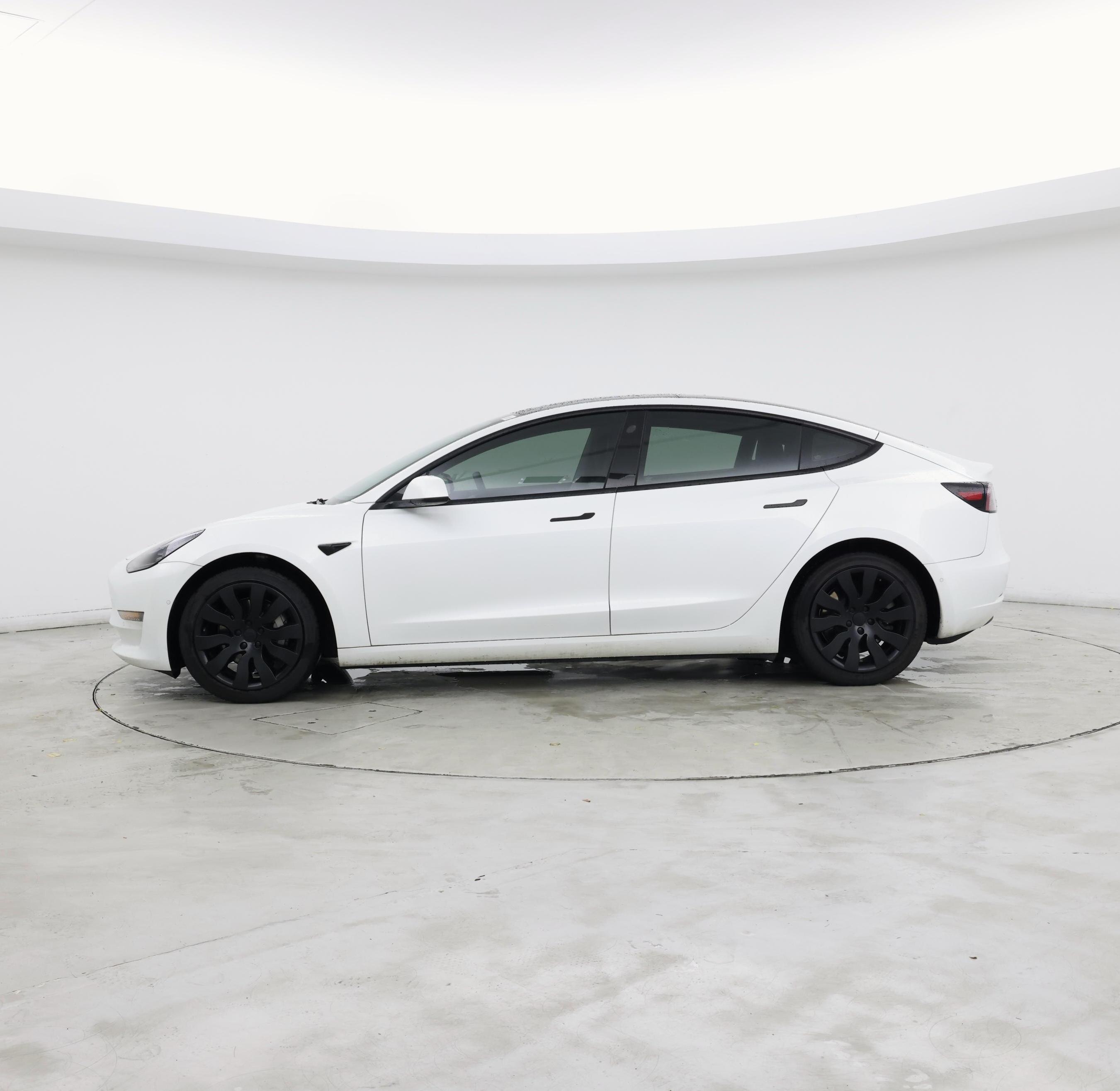 Thumbnail: 2022 Tesla Model 3 - 3