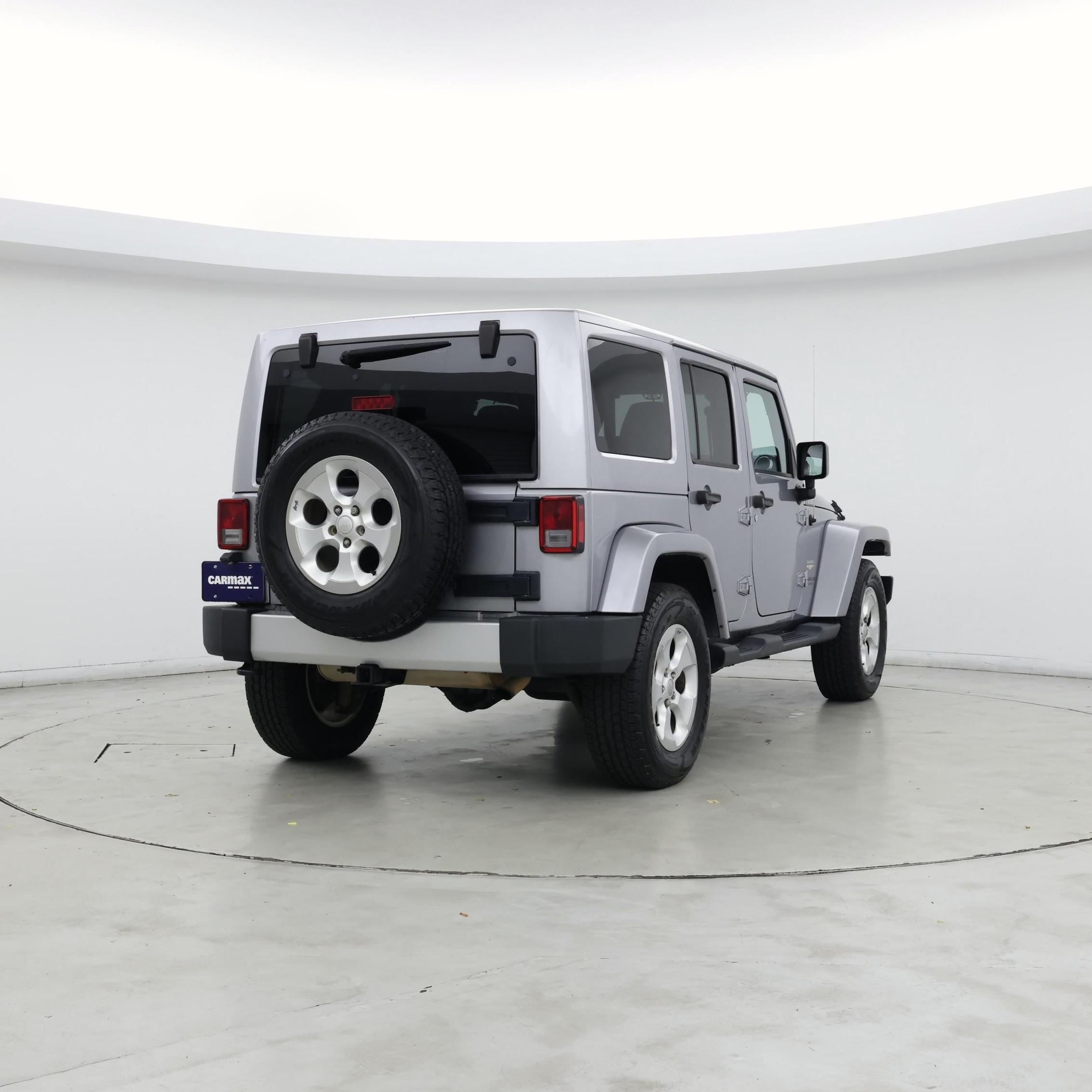 Thumbnail: 2015 Jeep Wrangler - 8