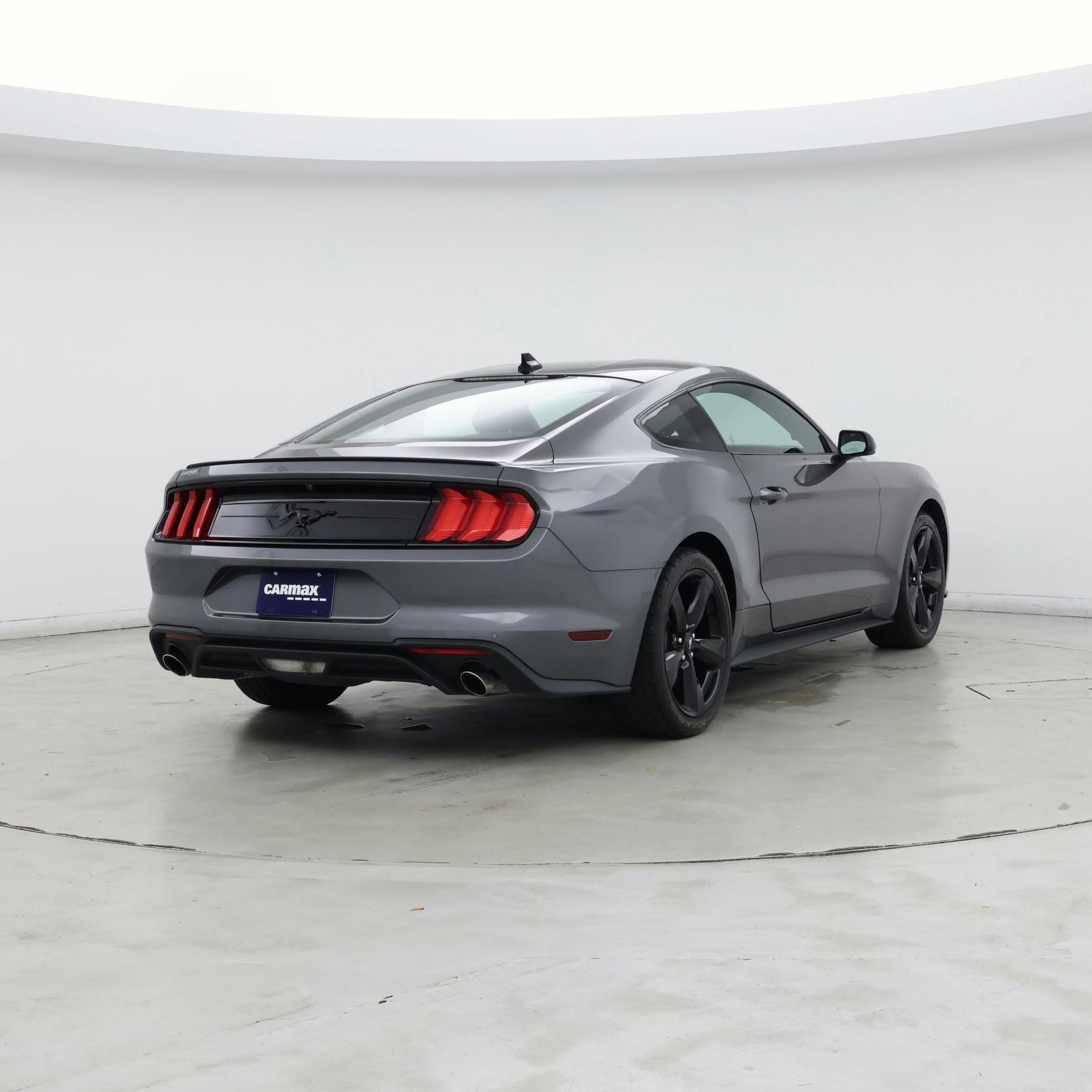 Thumbnail: 2022 Ford Mustang - 8