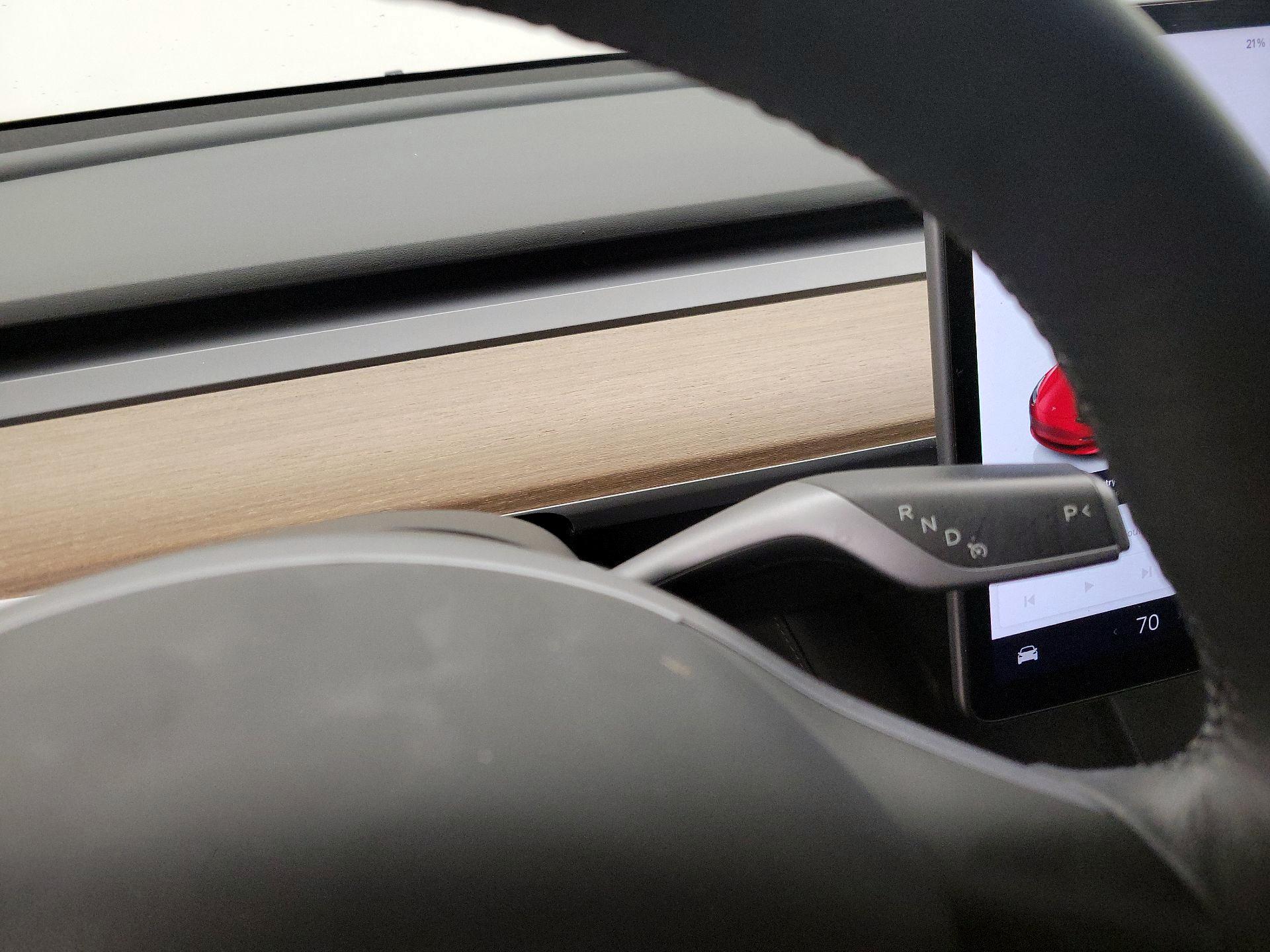 Thumbnail: 2022 Tesla Model 3 - 17