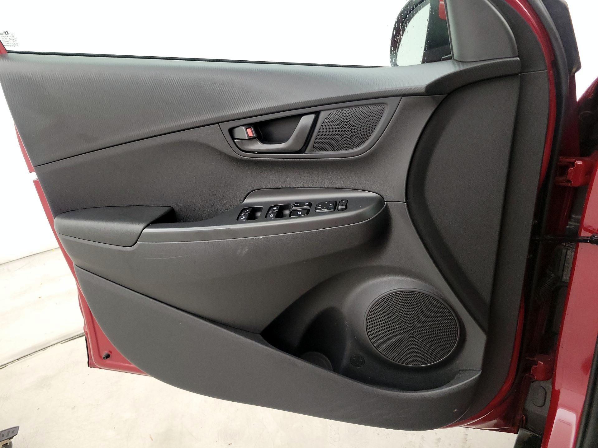Thumbnail: 2022 Hyundai Kona - 12