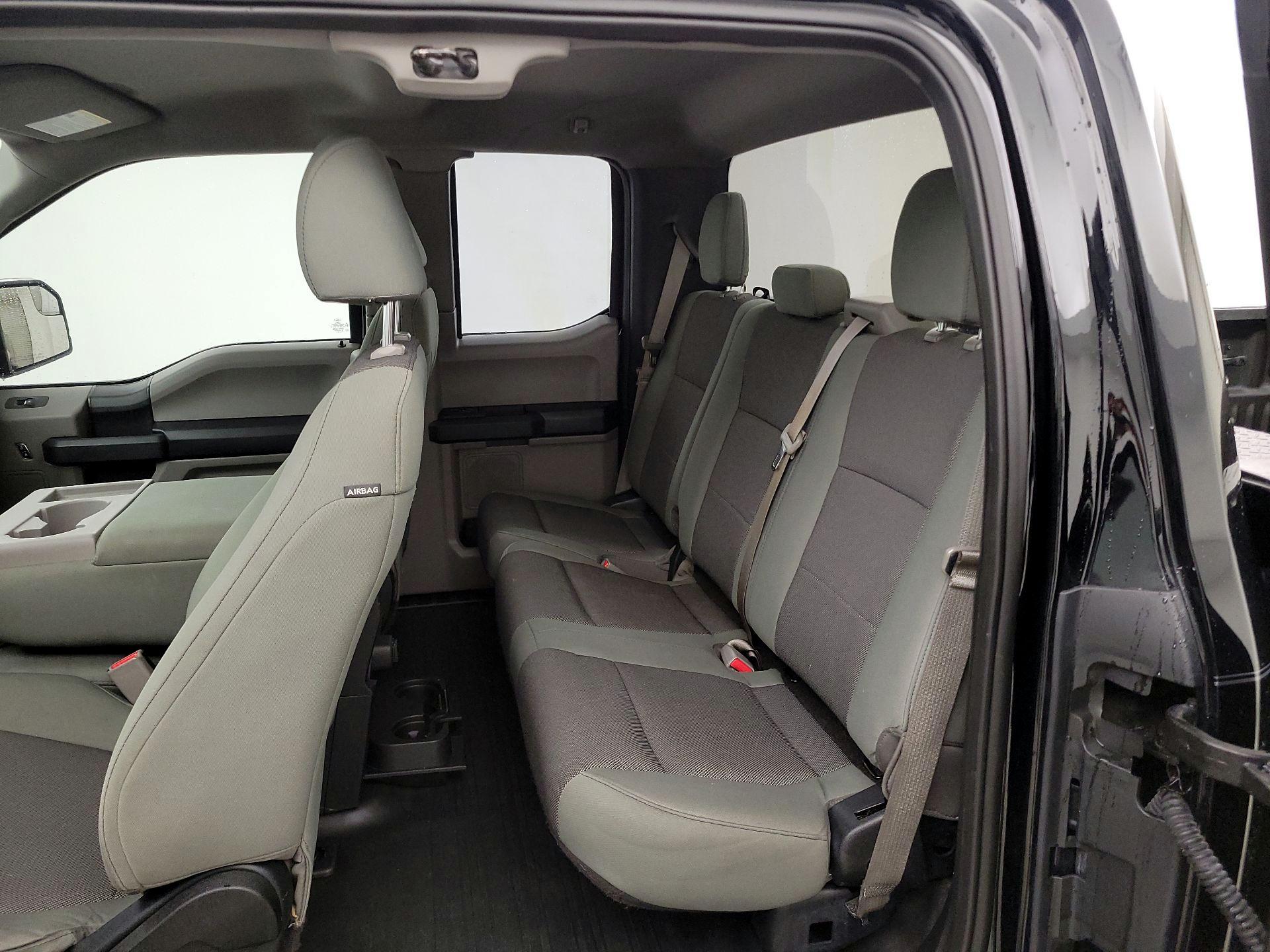 Thumbnail: 2016 Ford F-150 - 19