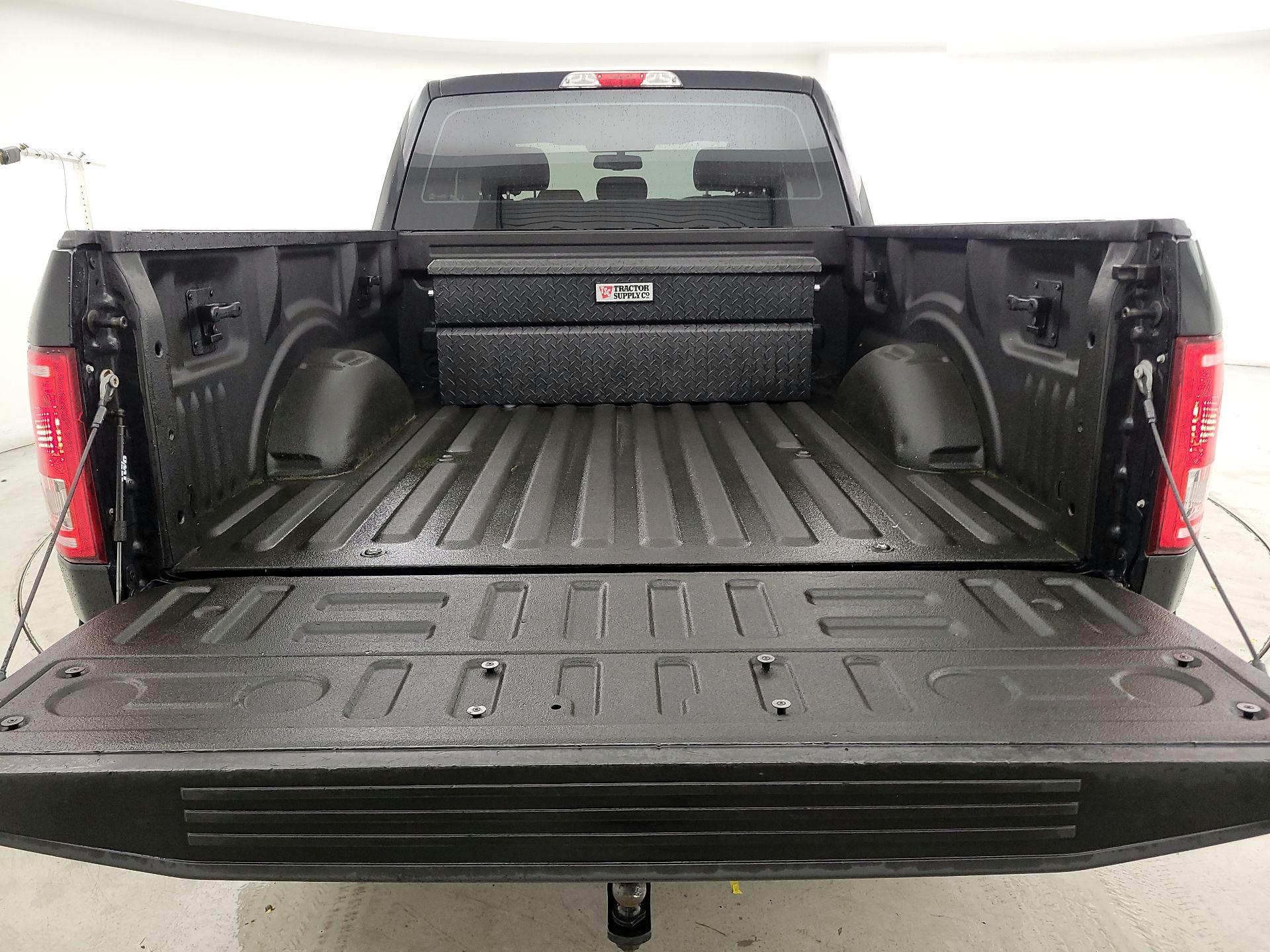 Thumbnail: 2016 Ford F-150 - 20