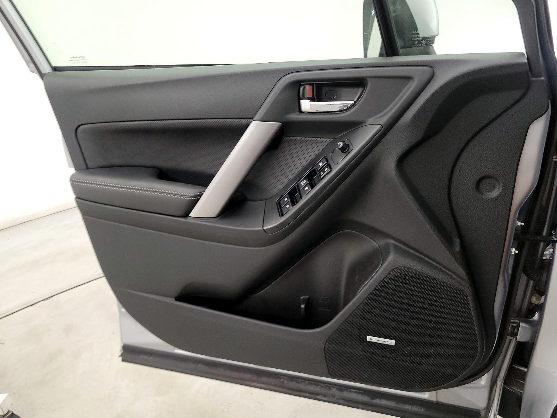 Thumbnail: 2015 Subaru Forester - 12