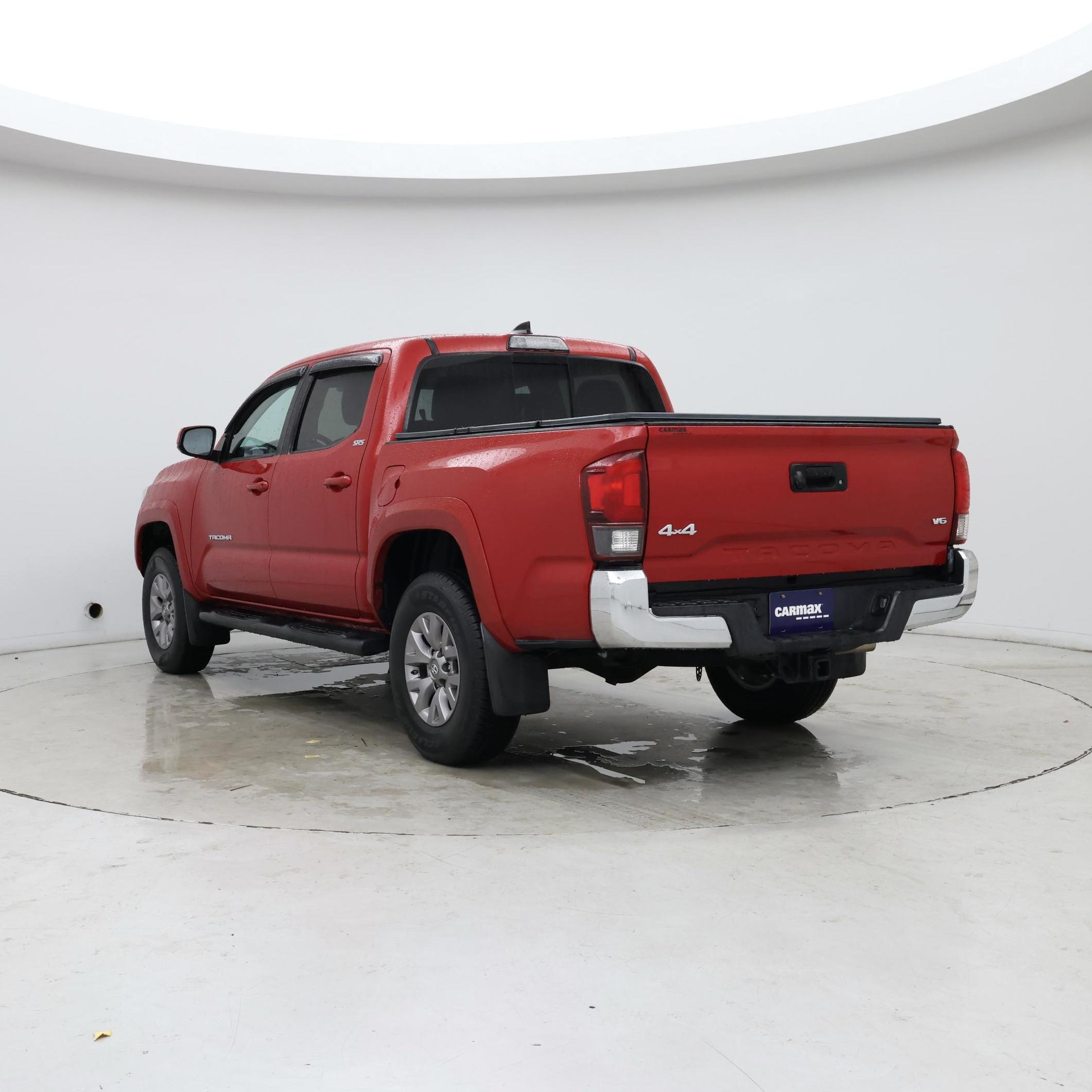 Thumbnail: 2018 Toyota Tacoma - 2