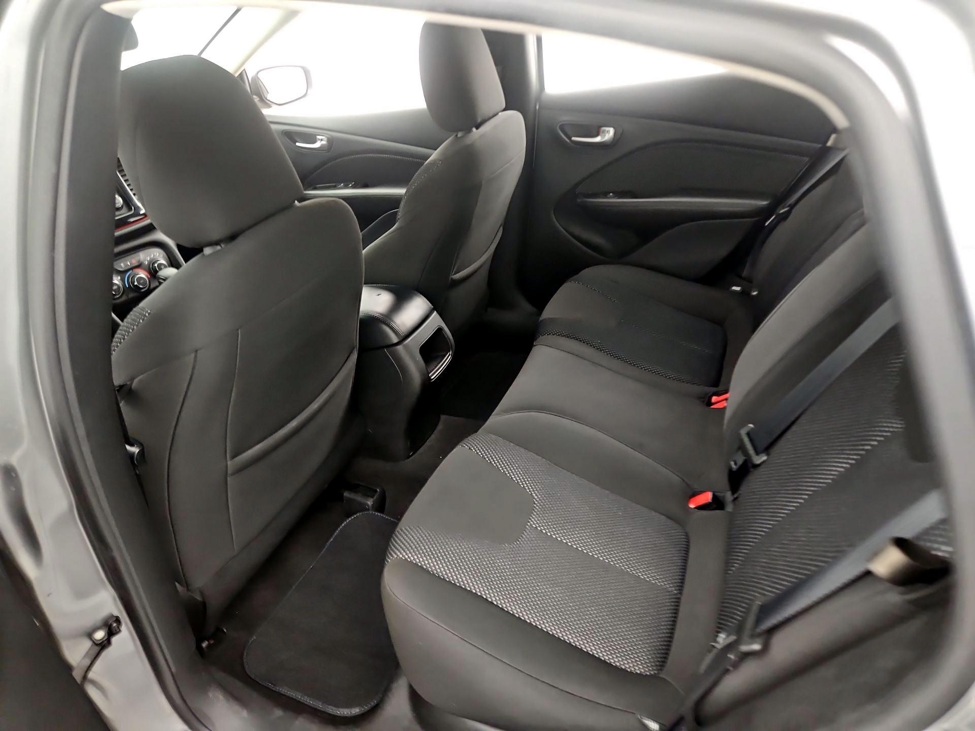 Thumbnail: 2016 Dodge Dart - 18