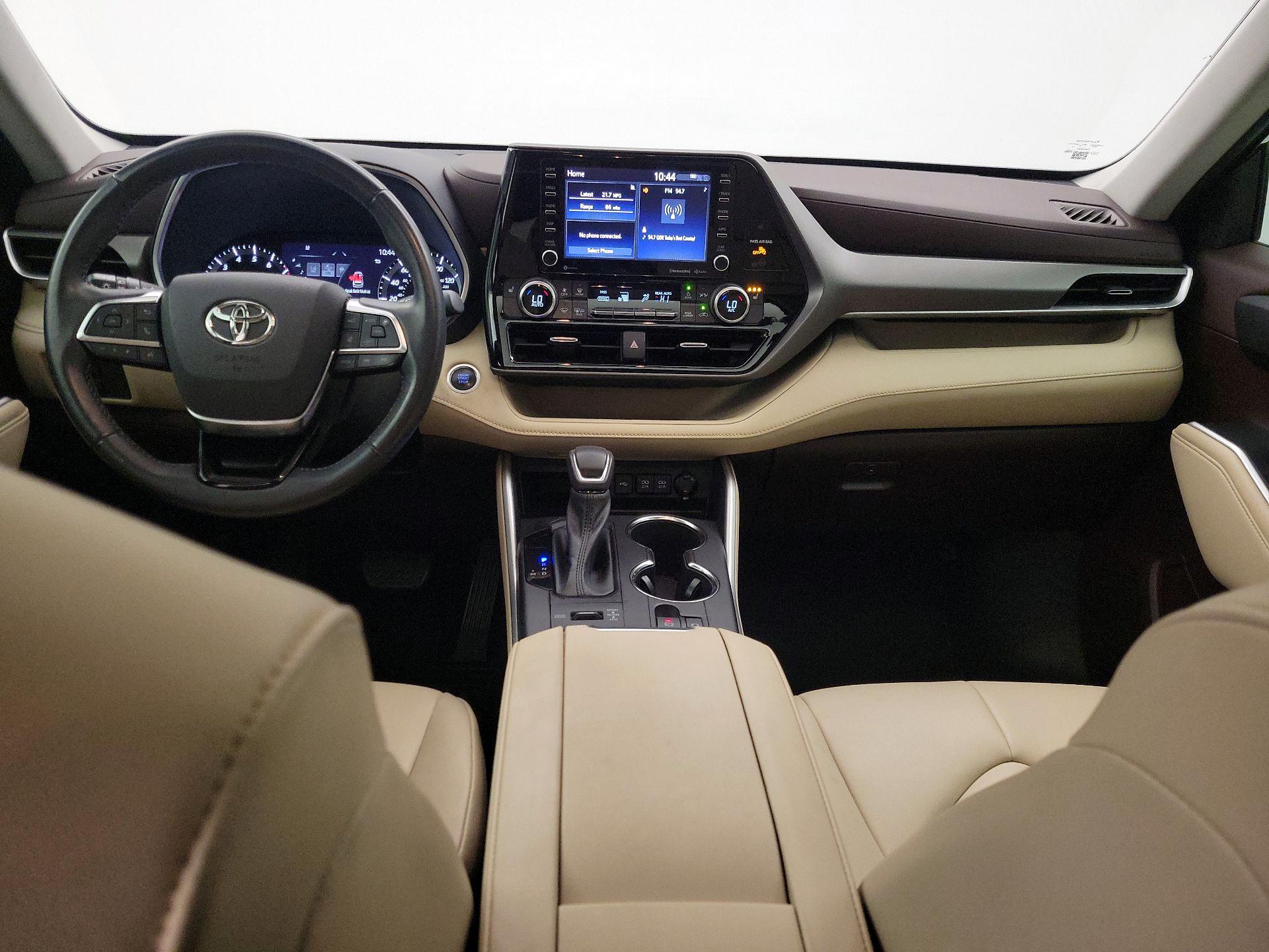 Thumbnail: 2021 Toyota Highlander - 9