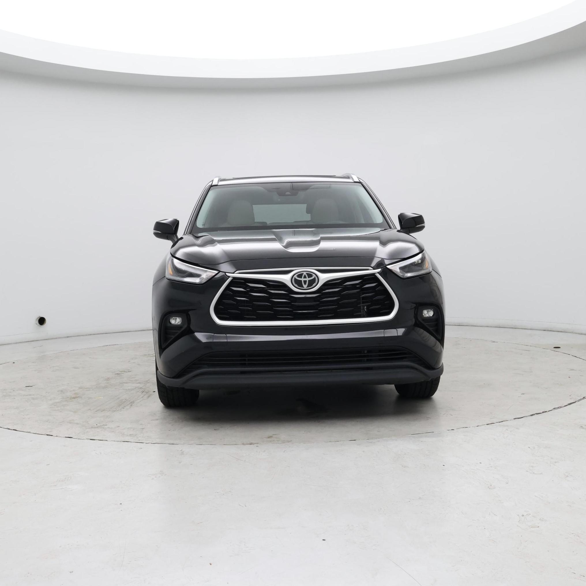 Thumbnail: 2021 Toyota Highlander - 5
