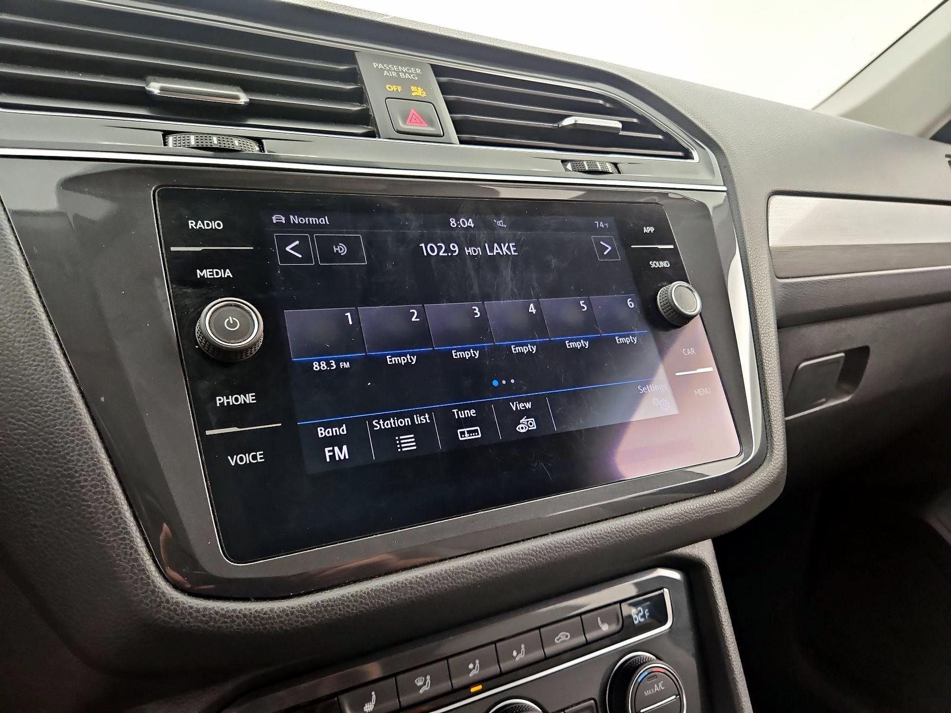 Thumbnail: 2019 Volkswagen Tiguan - 15