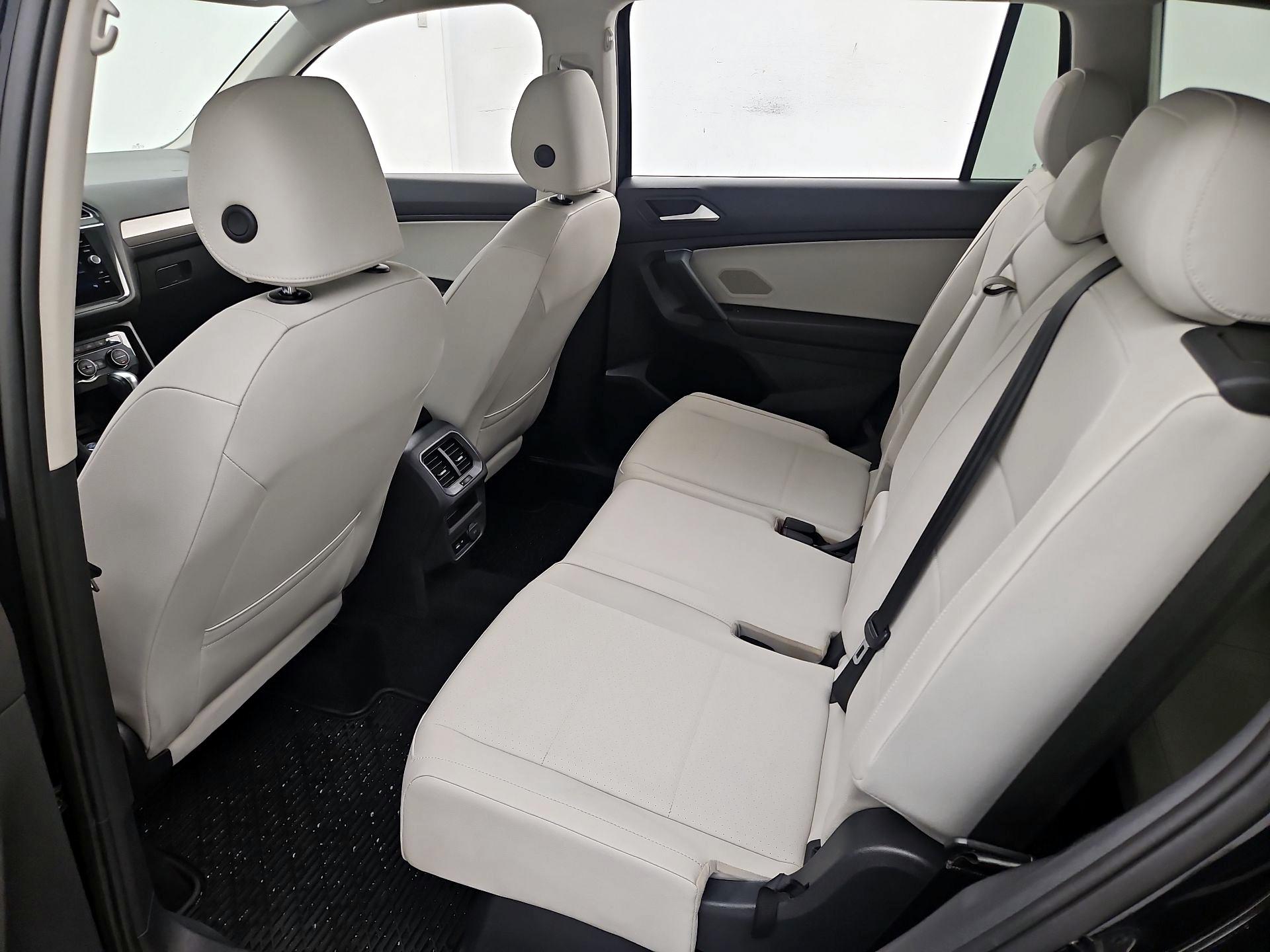 Thumbnail: 2019 Volkswagen Tiguan - 19