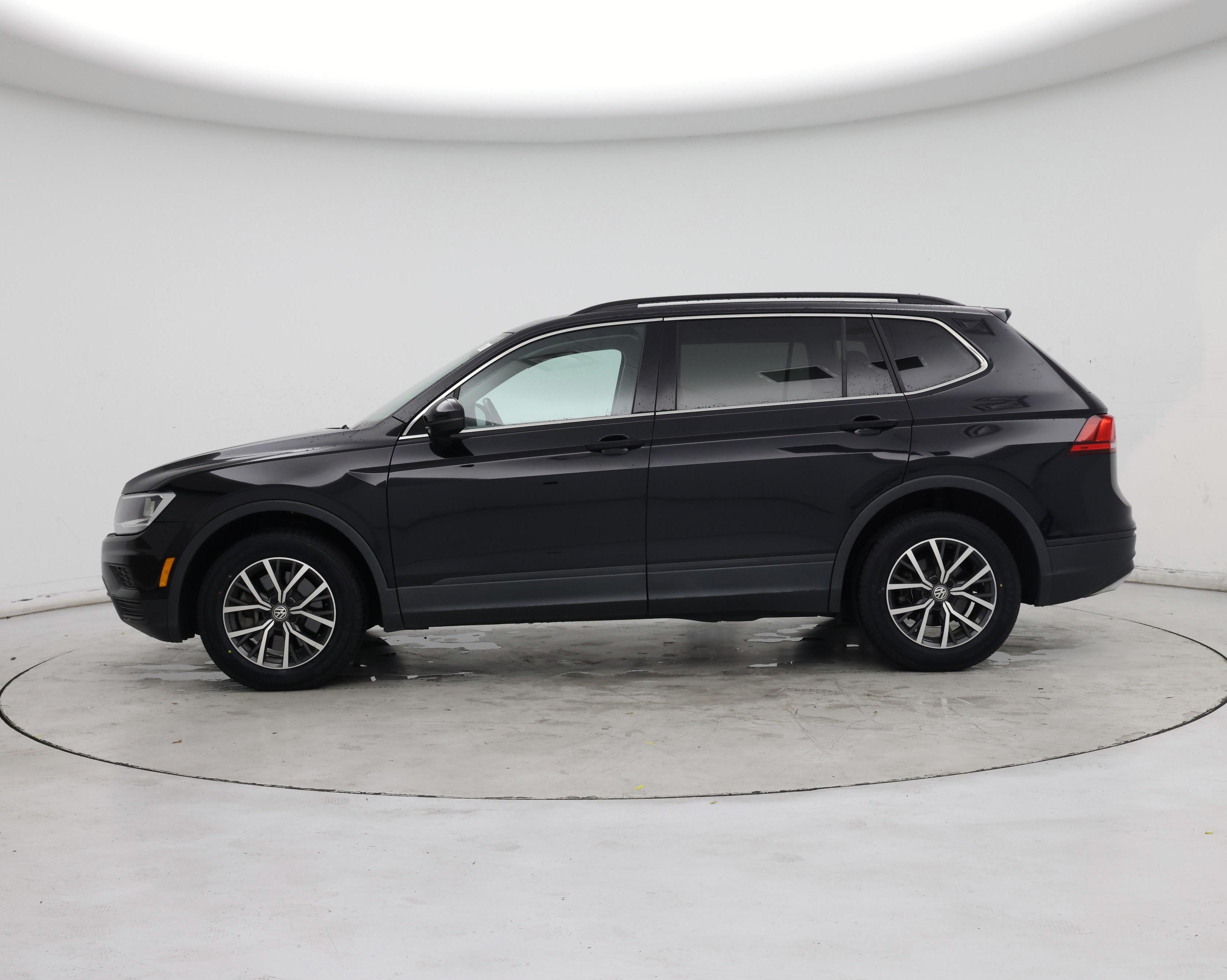 Thumbnail: 2019 Volkswagen Tiguan - 3
