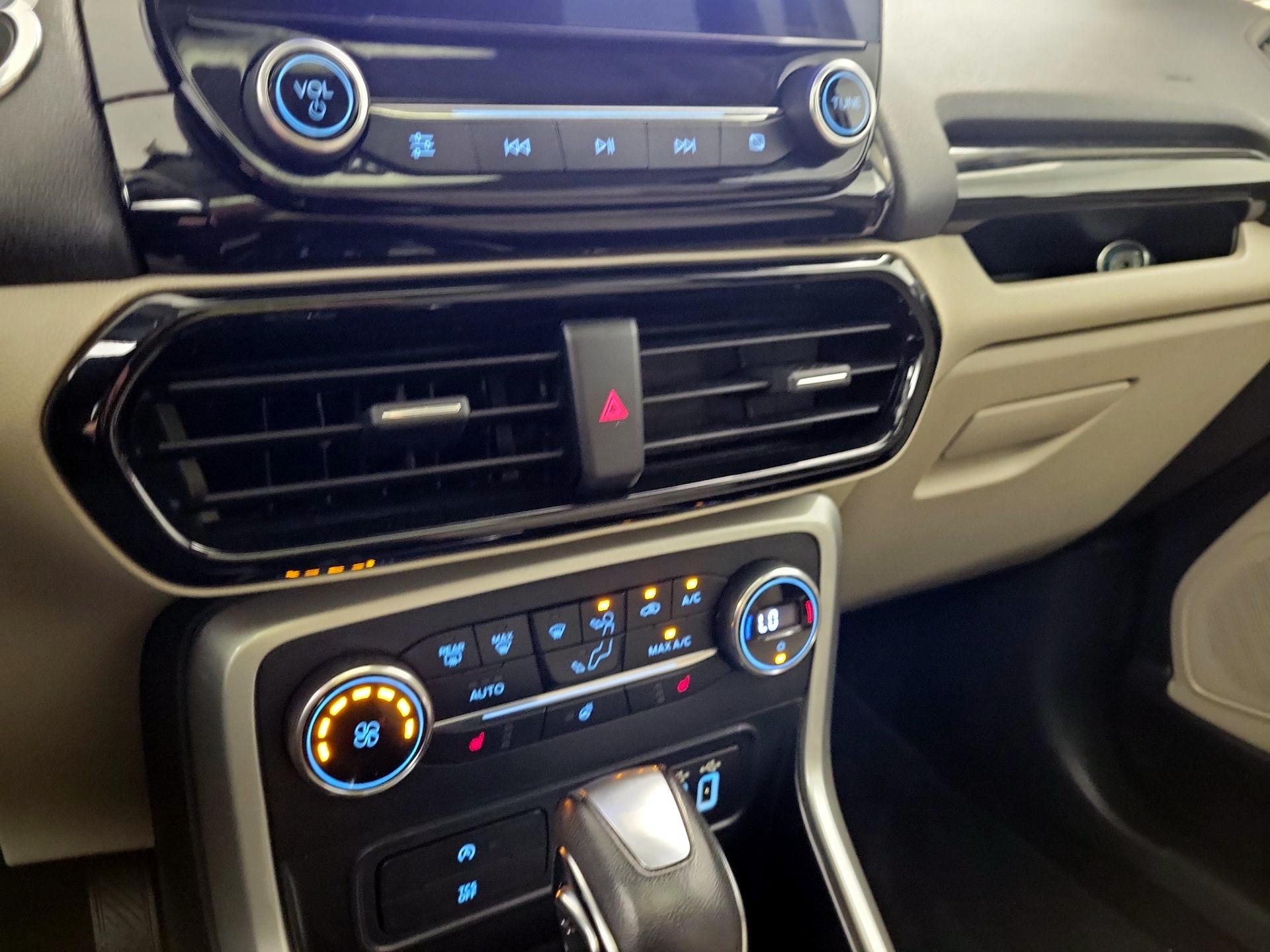Thumbnail: 2020 Ford EcoSport - 17