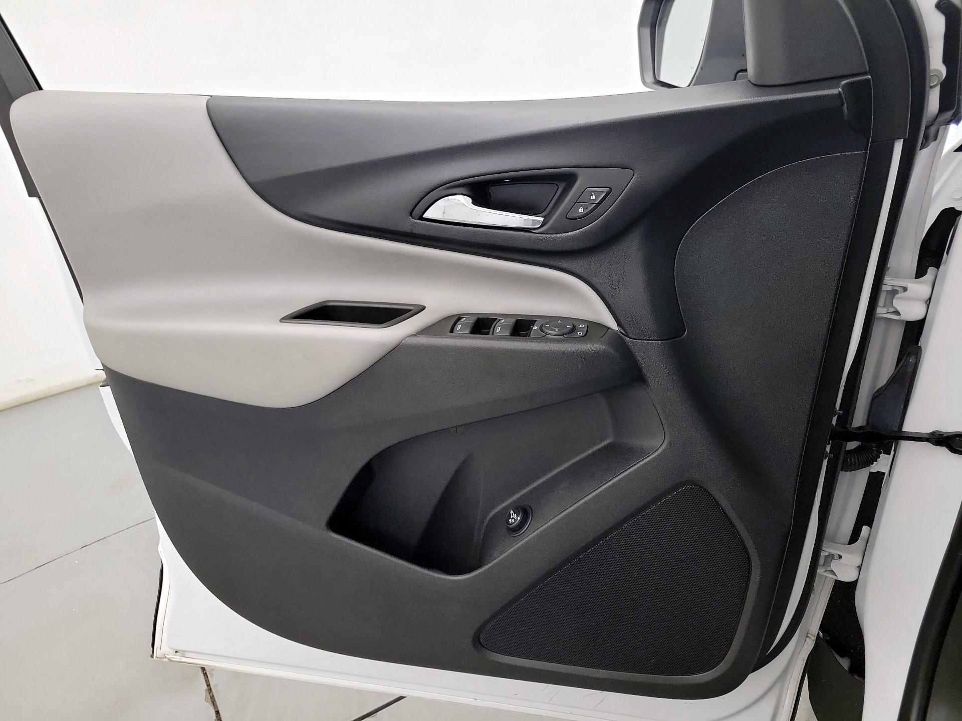 Thumbnail: 2023 Chevrolet Equinox - 12