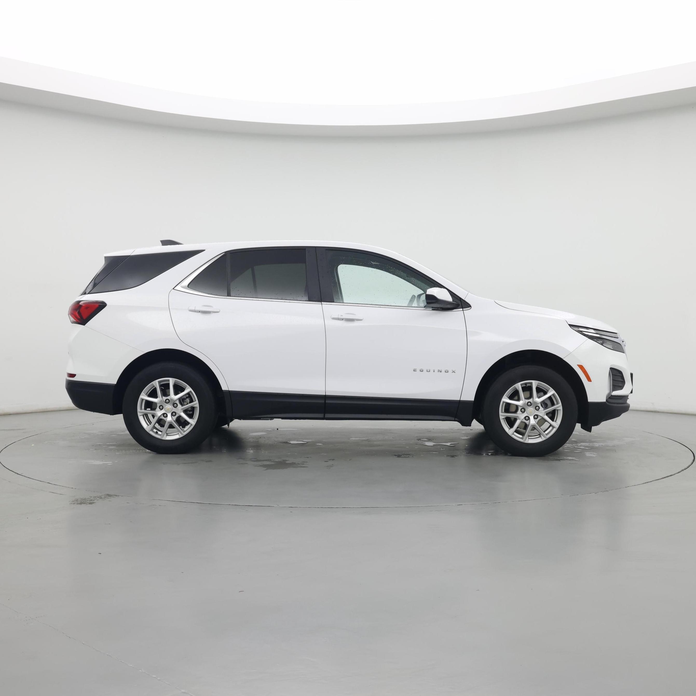 Thumbnail: 2023 Chevrolet Equinox - 7