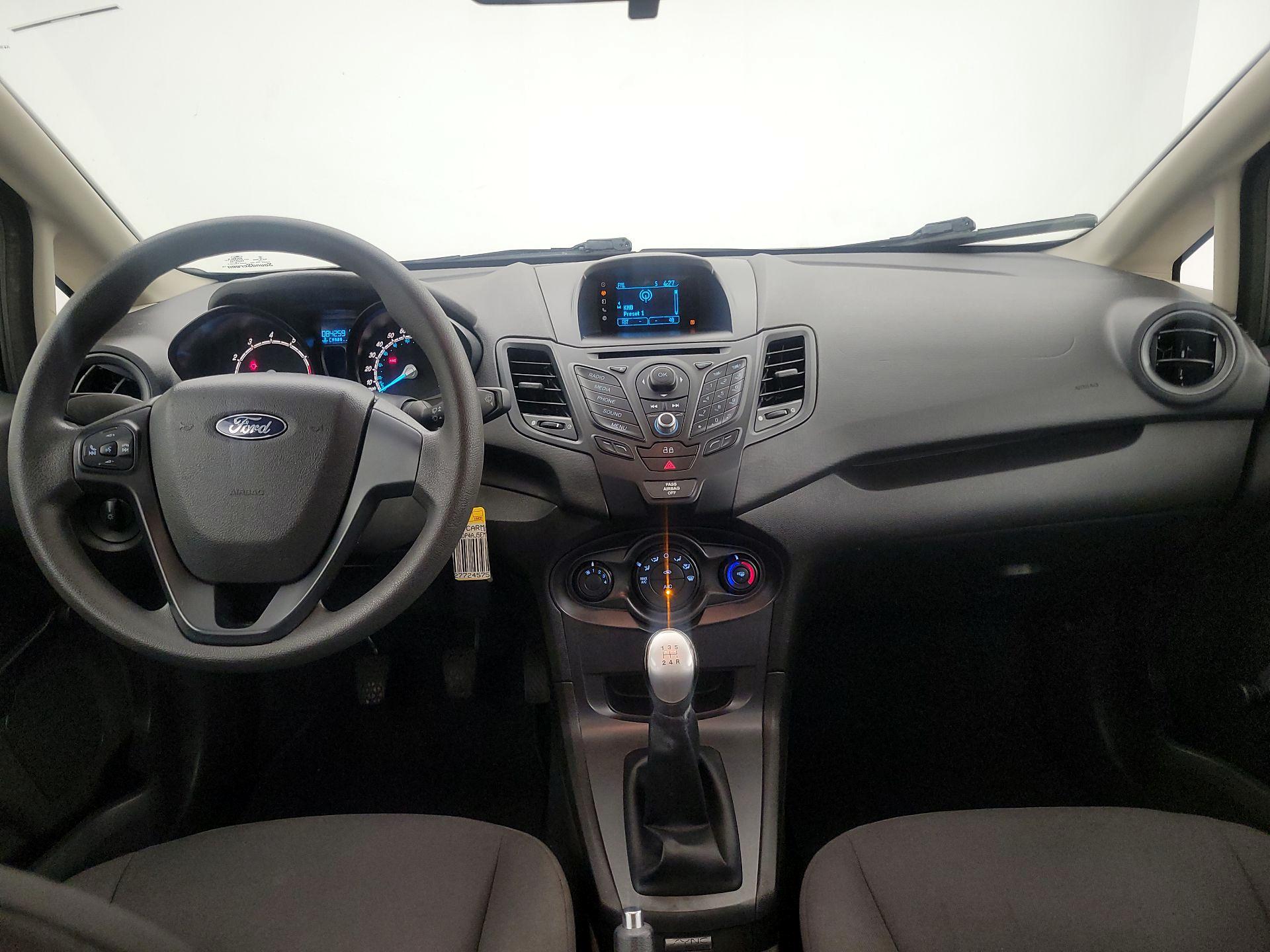 Thumbnail: 2014 Ford Fiesta - 9
