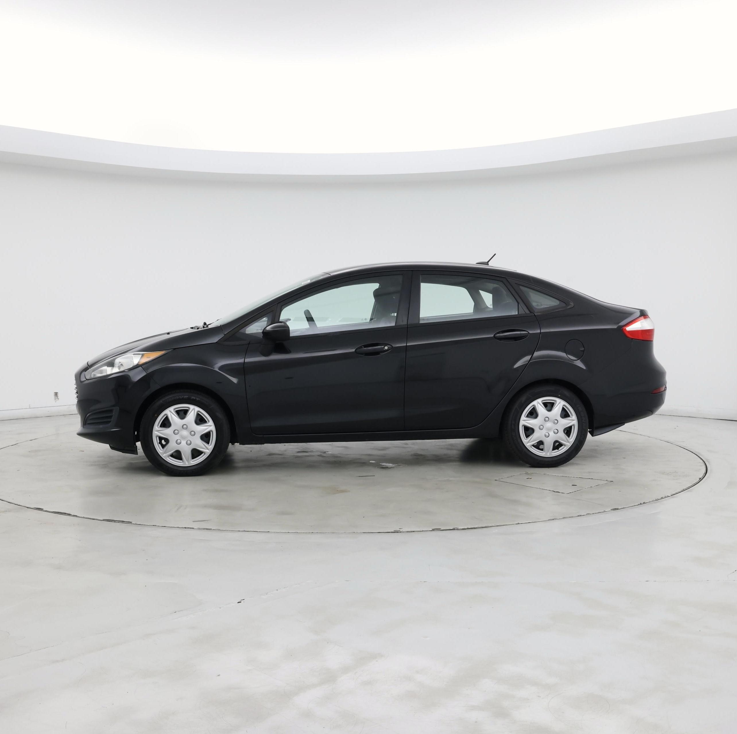 Thumbnail: 2014 Ford Fiesta - 3