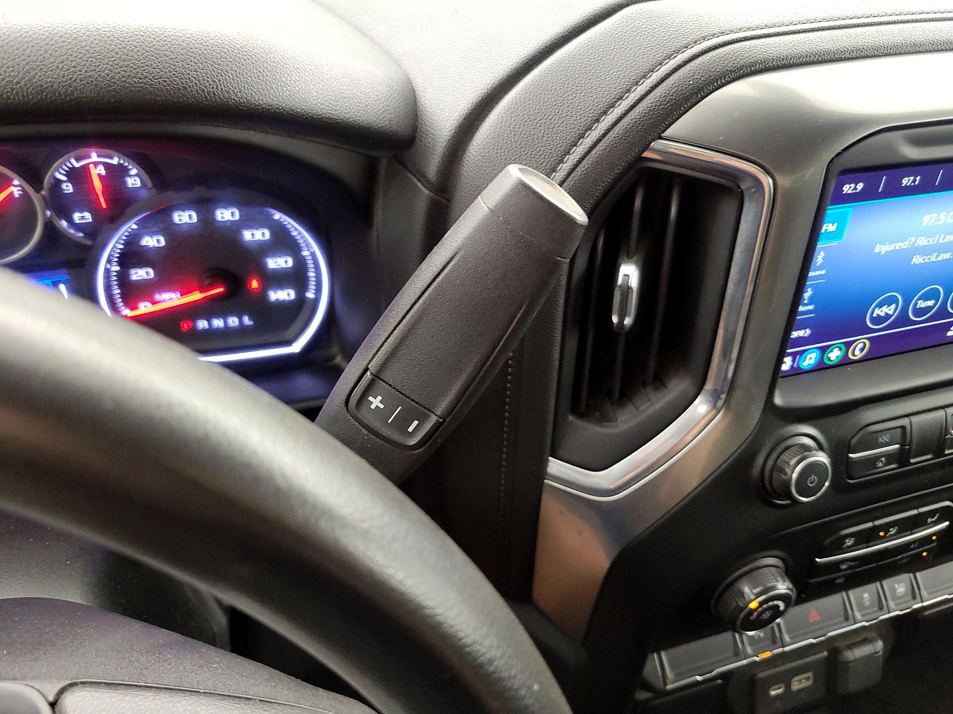 Thumbnail: 2020 Chevrolet Silverado 1500 - 17