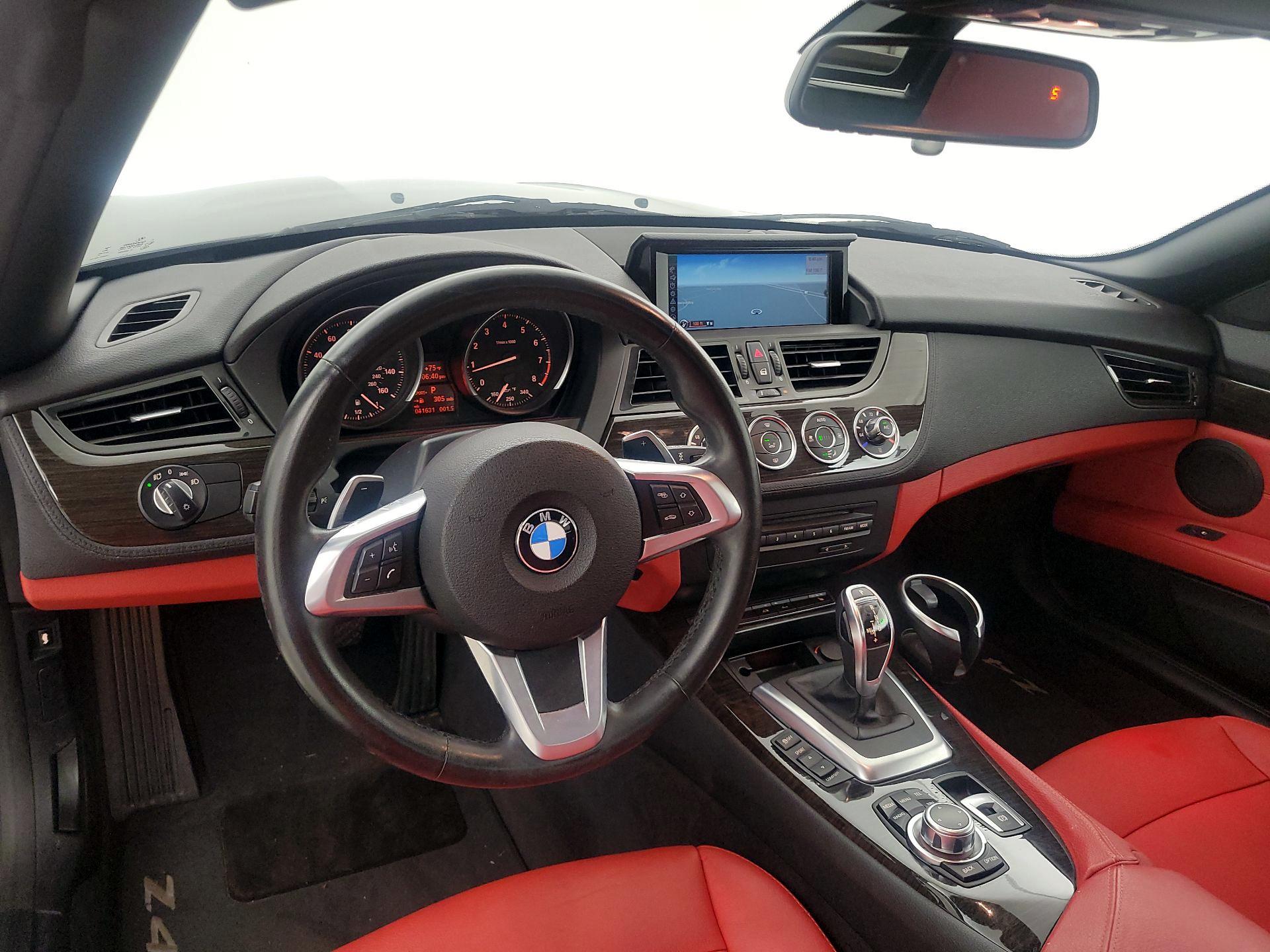 Thumbnail: 2015 BMW Z4 - 9