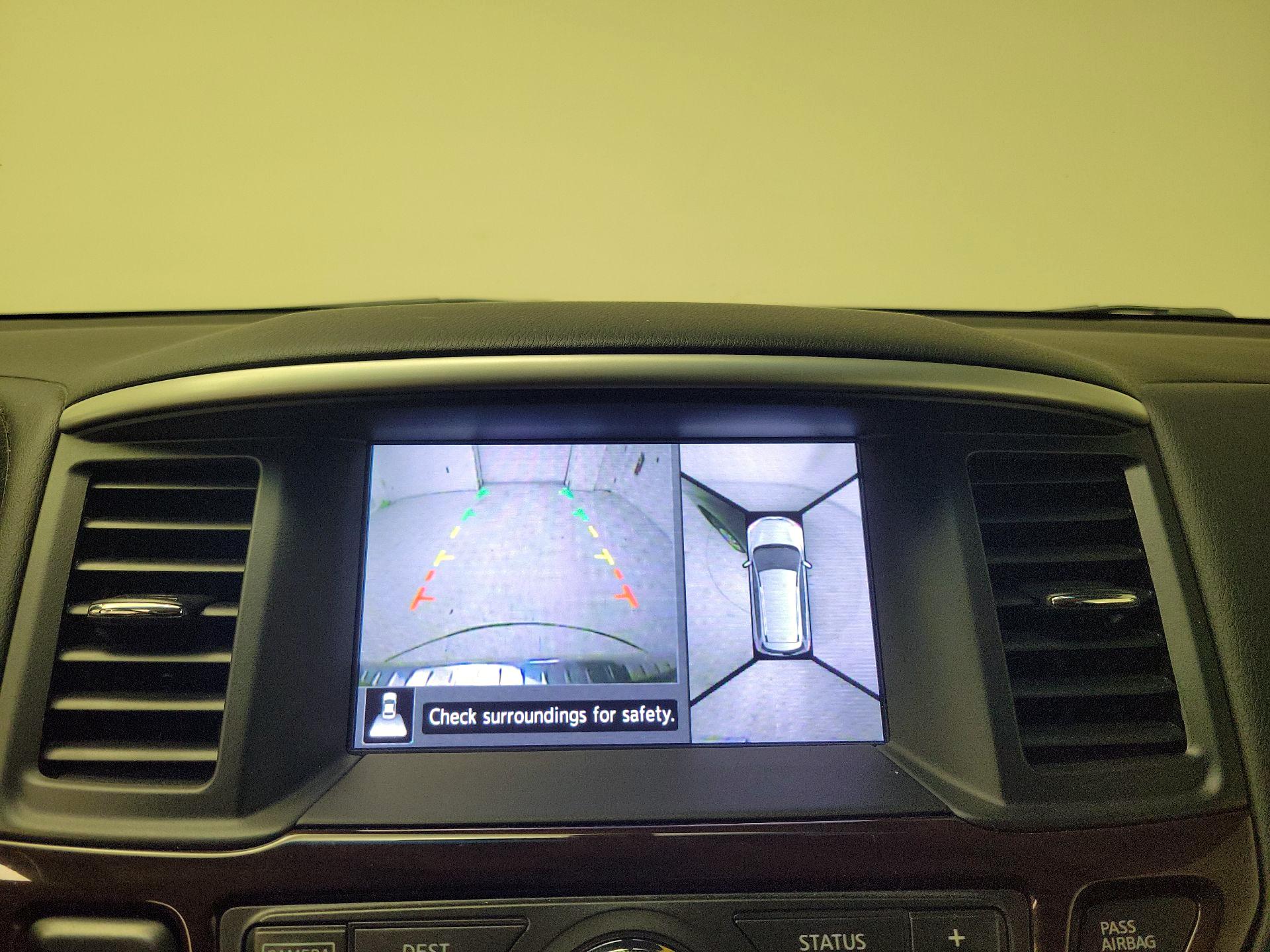 Thumbnail: 2015 Nissan Pathfinder - 15