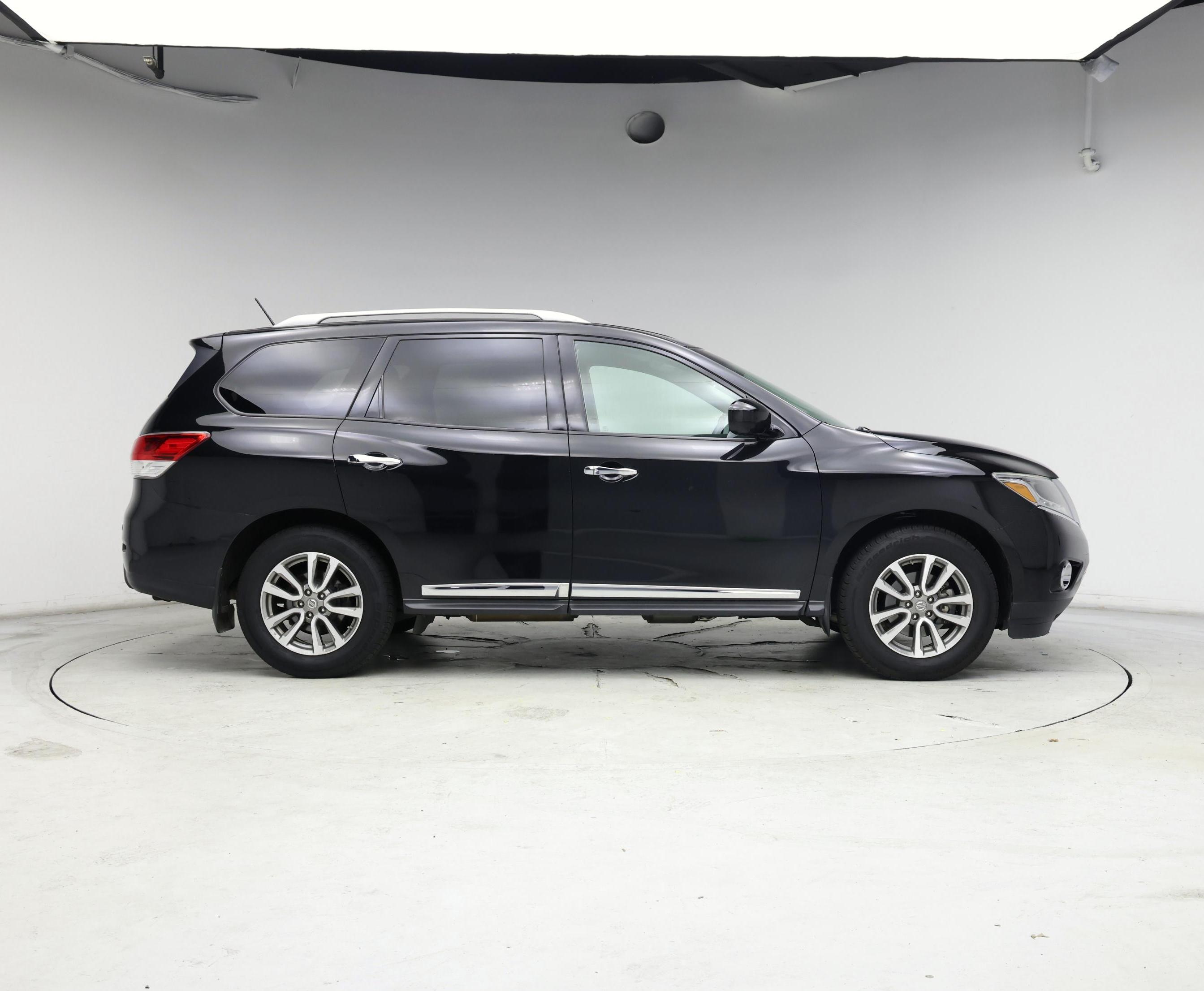 Thumbnail: 2015 Nissan Pathfinder - 7