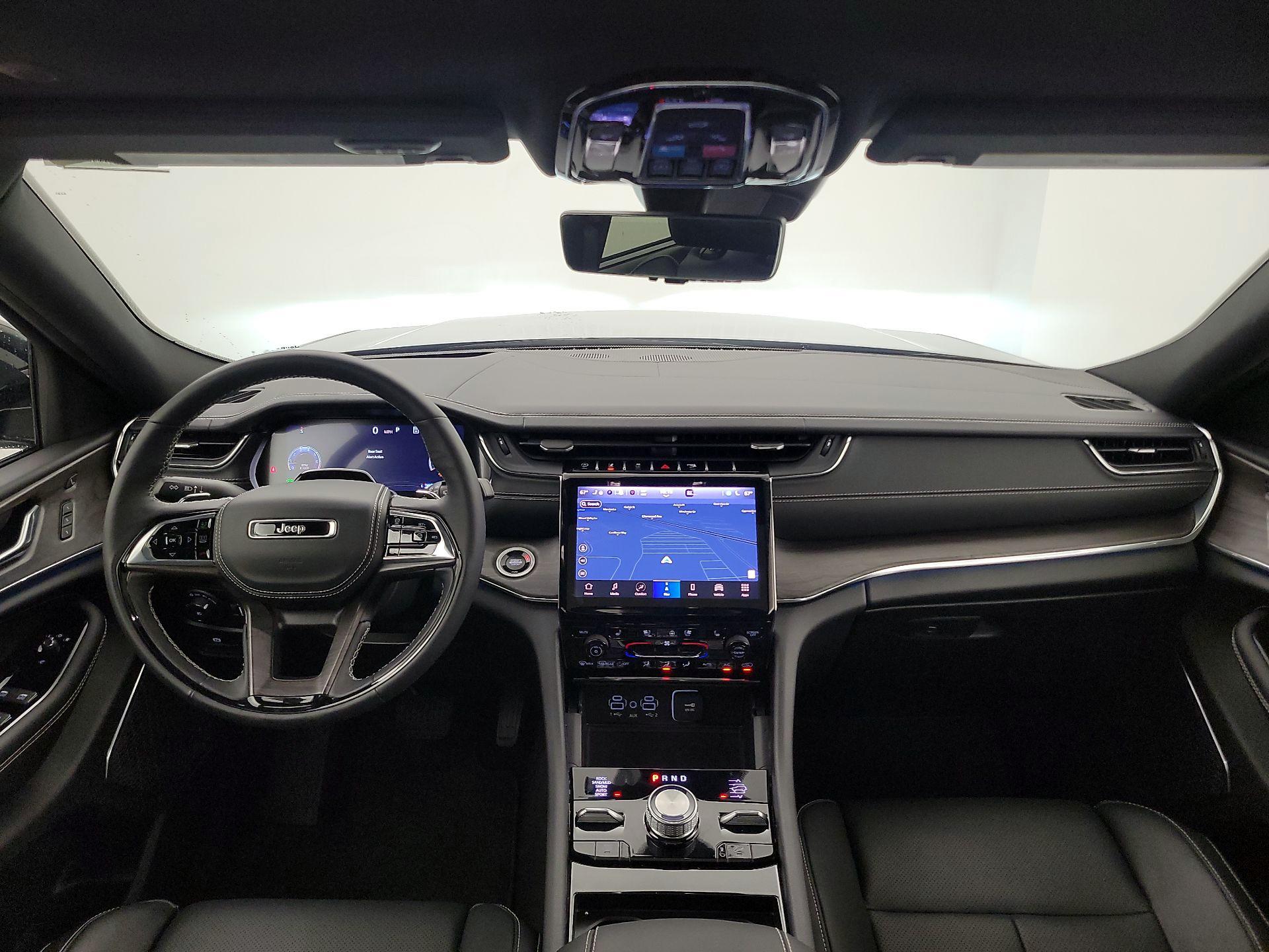 Thumbnail: 2024 Jeep Grand Cherokee L - 9