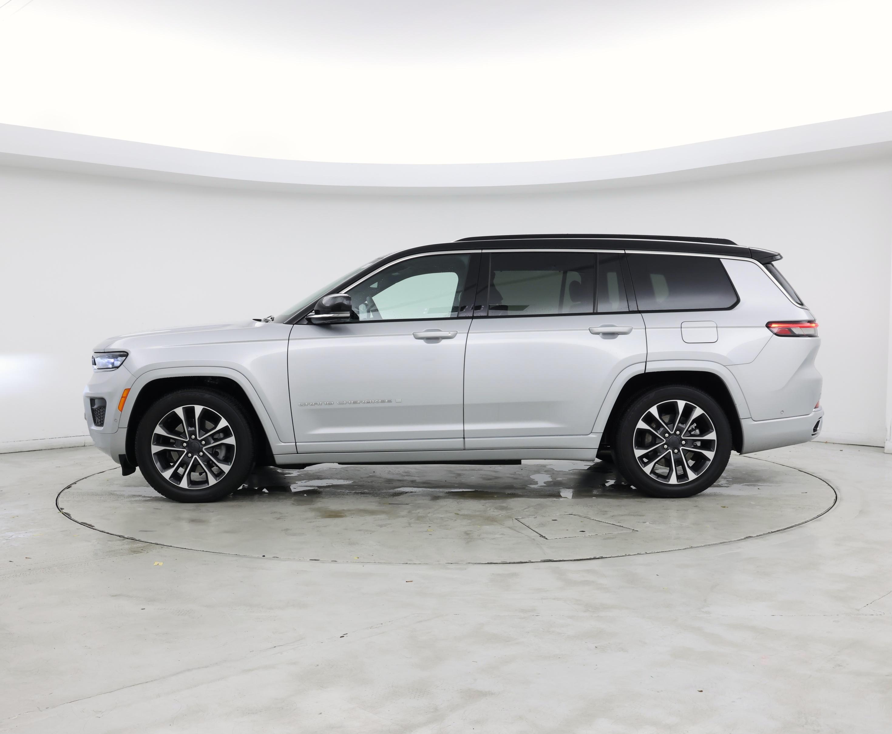 Thumbnail: 2024 Jeep Grand Cherokee L - 3